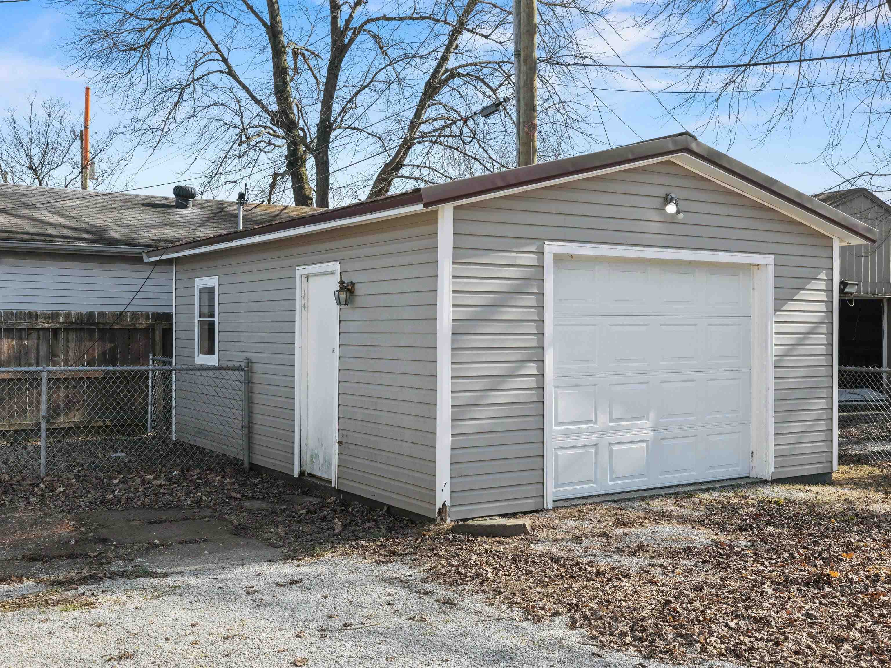 501 Jed Place, Owensboro, Kentucky 42301, 3 Bedrooms Bedrooms, ,1 BathroomBathrooms,Single Family Residence,For Sale,Jed Place,91461