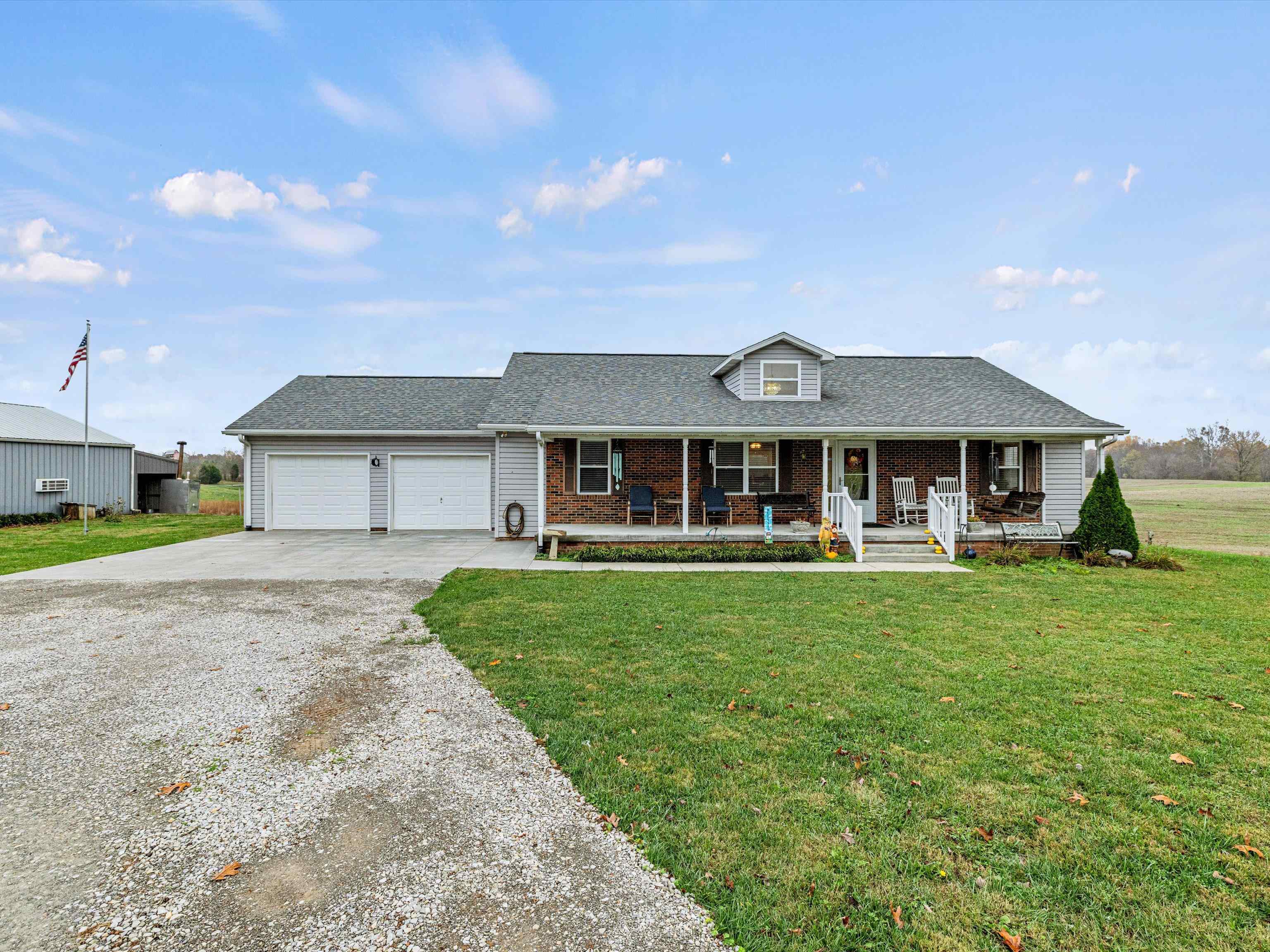 207 Askins Road, Falls of Rough, Kentucky 42354, 3 Bedrooms Bedrooms, ,3 BathroomsBathrooms,Farm,For Sale,Askins Road,91462