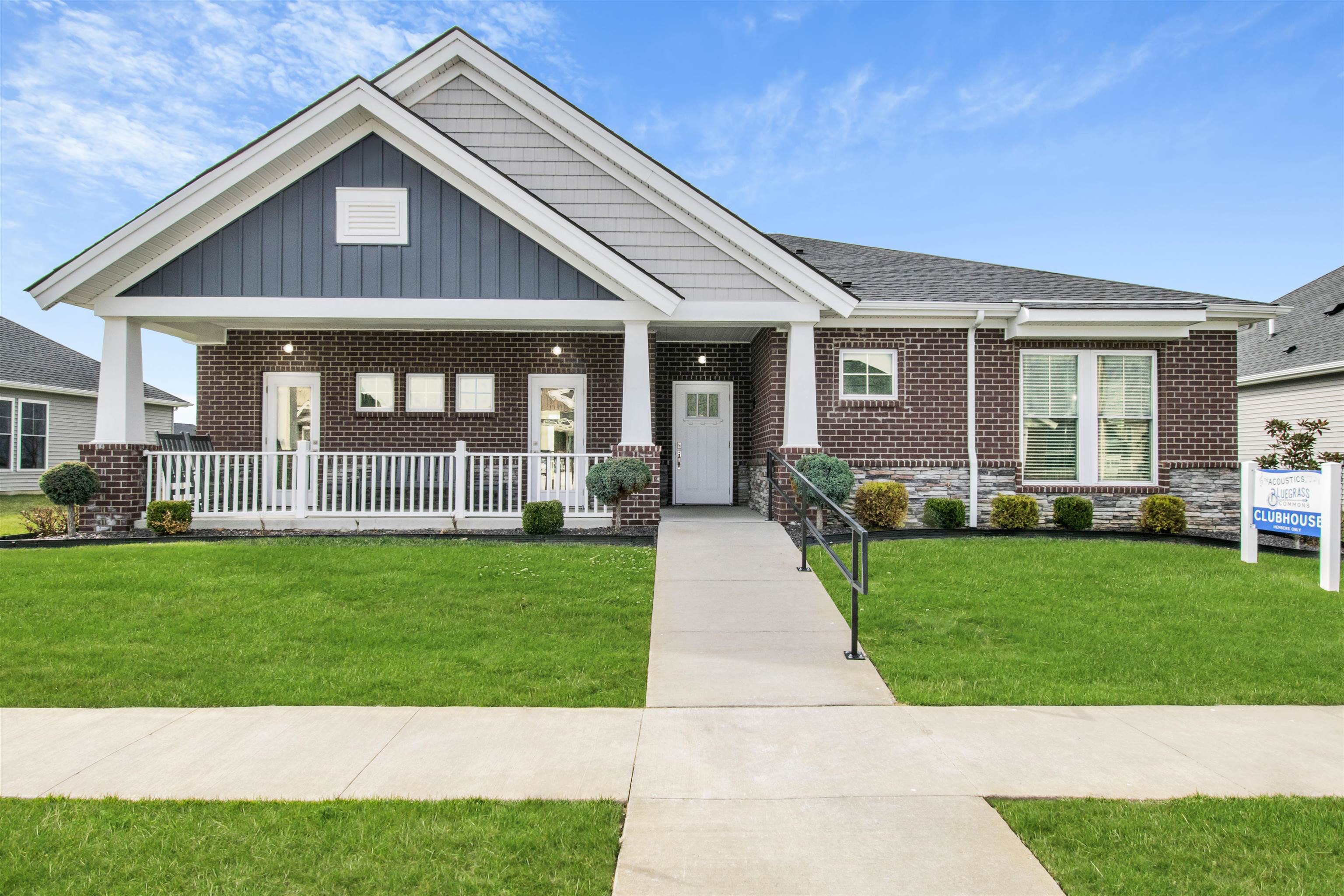 2553 Watson Circle, Owensboro, Kentucky 42301, 2 Bedrooms Bedrooms, ,2 BathroomsBathrooms,Single Family Residence,For Sale,Watson Circle,91468
