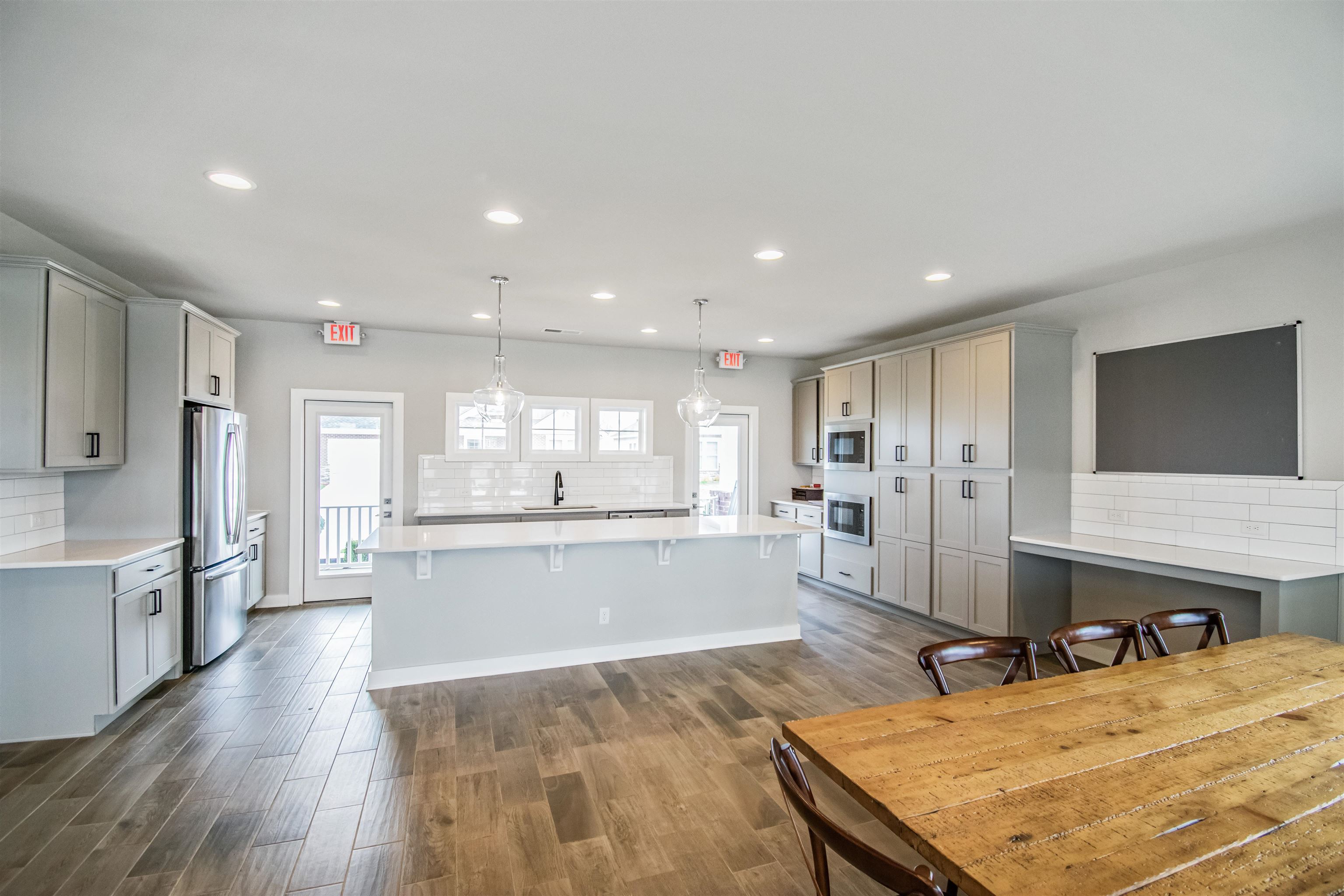 2553 Watson Circle, Owensboro, Kentucky 42301, 2 Bedrooms Bedrooms, ,2 BathroomsBathrooms,Single Family Residence,For Sale,Watson Circle,91468