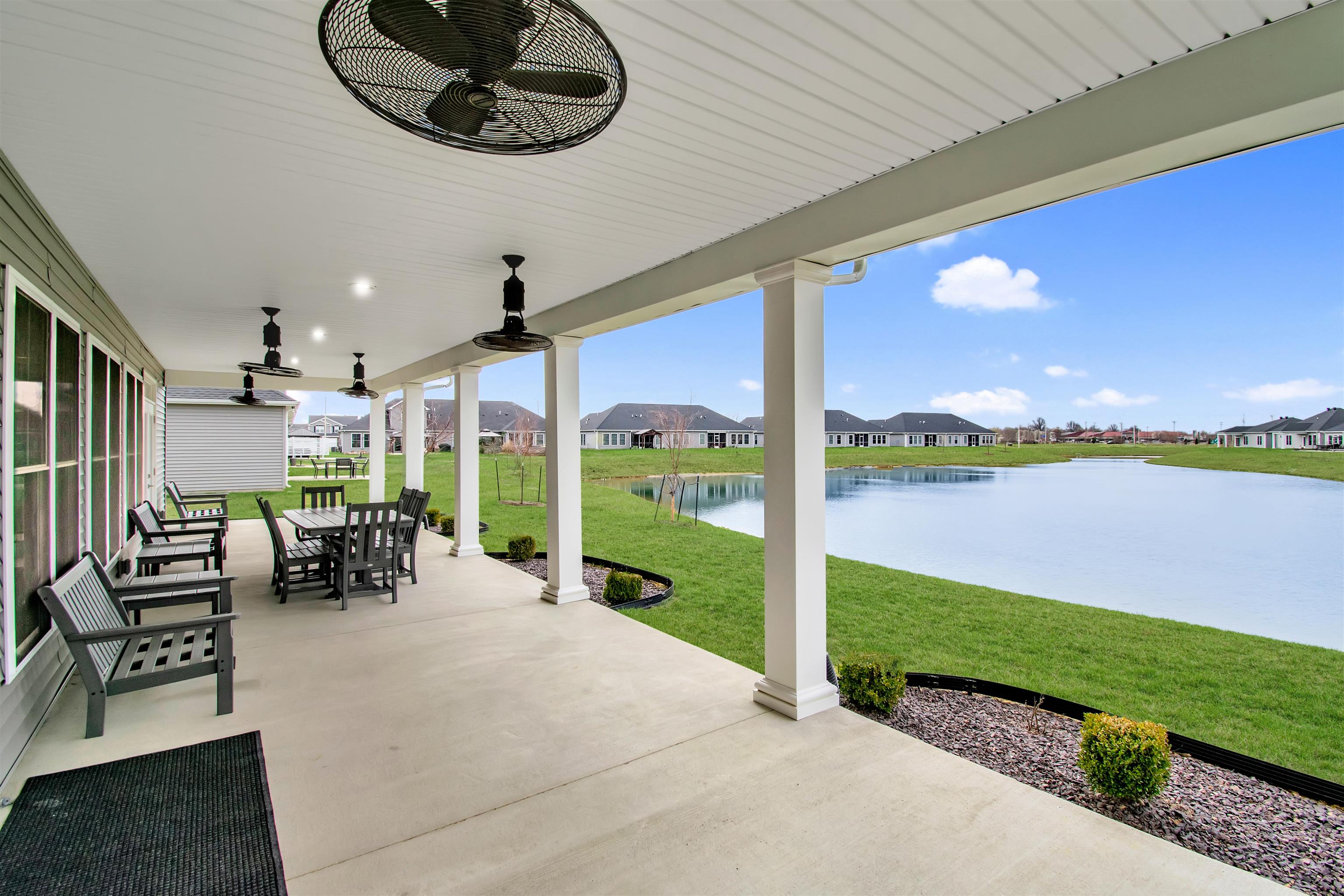 2553 Watson Circle, Owensboro, Kentucky 42301, 2 Bedrooms Bedrooms, ,2 BathroomsBathrooms,Single Family Residence,For Sale,Watson Circle,91468