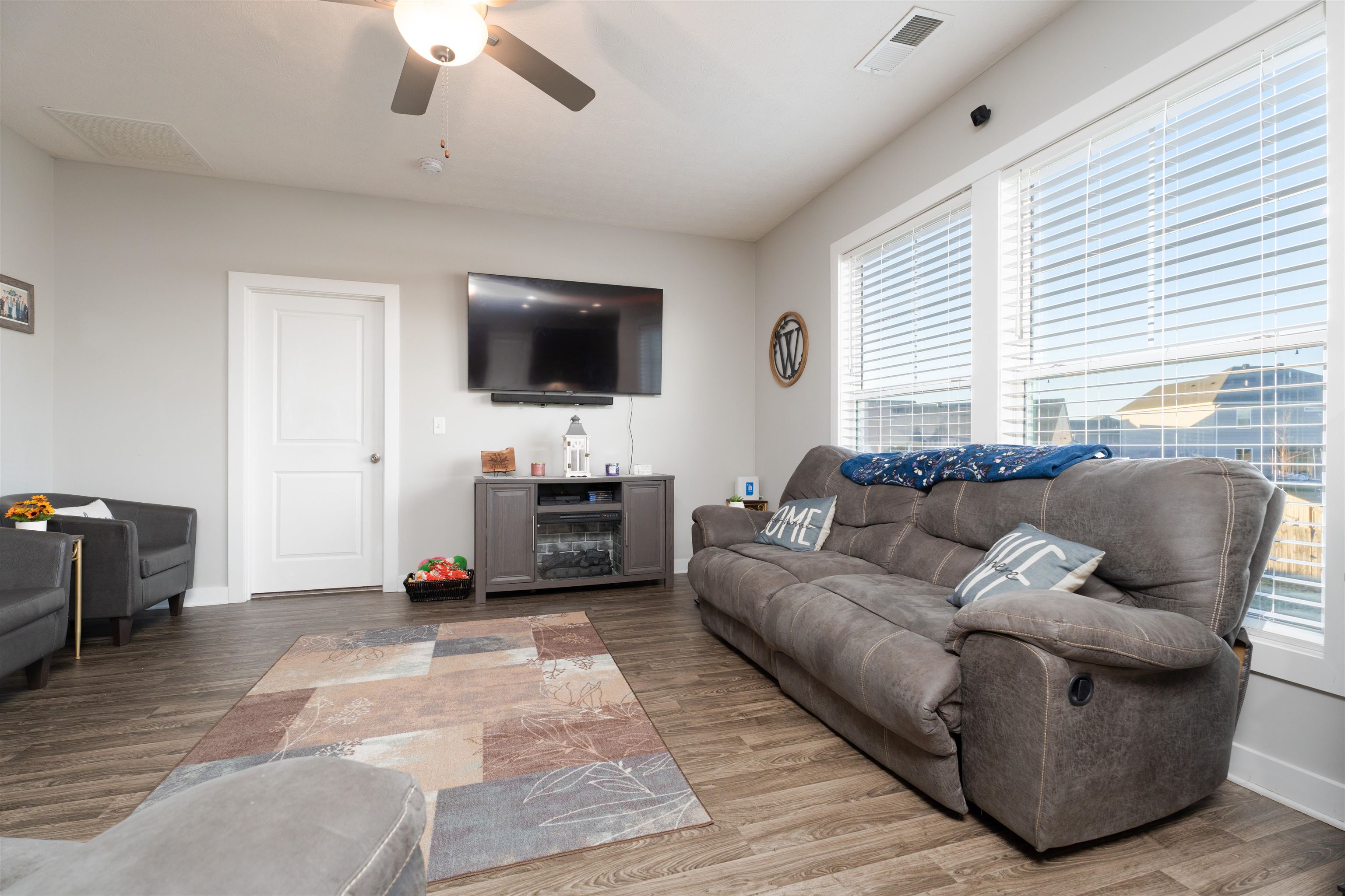 2684 Cherry Blossom Court, Utica, Kentucky 42376, 3 Bedrooms Bedrooms, ,2 BathroomsBathrooms,Single Family Residence,For Sale,Cherry Blossom Court,91469