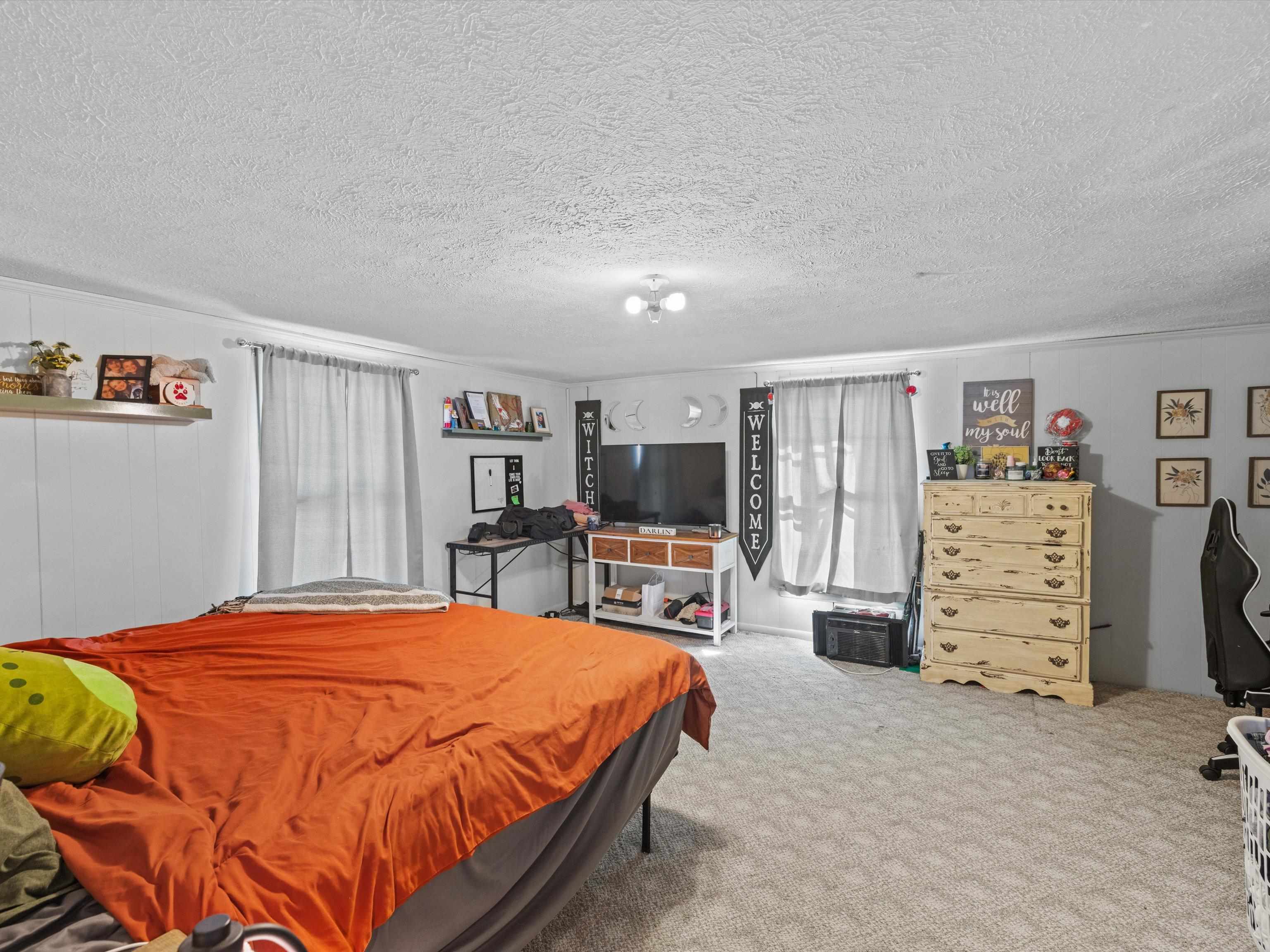 8756 Mulligan Rd, Owensboro, Kentucky 42301, 4 Bedrooms Bedrooms, ,1 BathroomBathrooms,Single Family Residence,For Sale,Mulligan Rd,91470