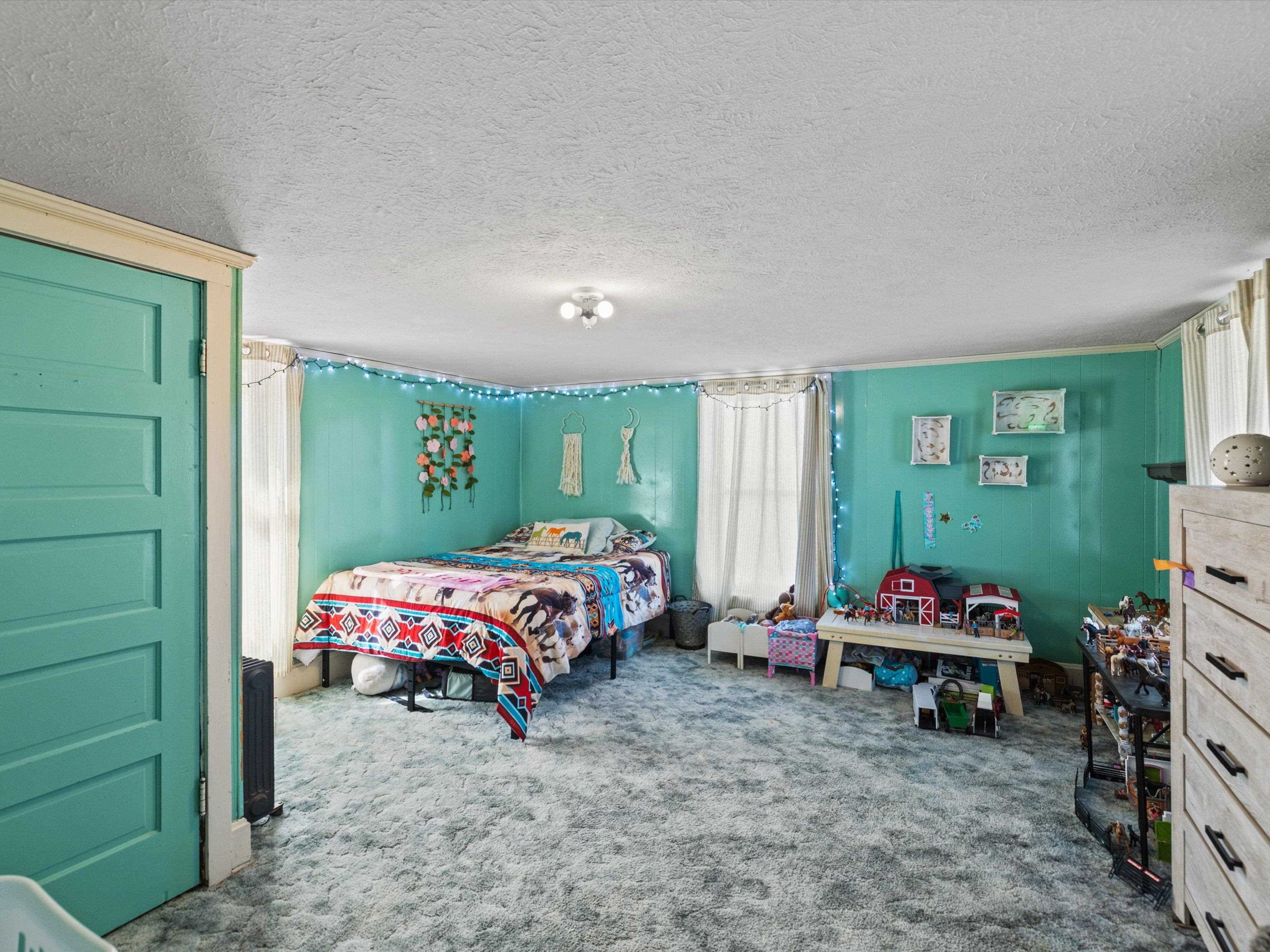 8756 Mulligan Rd, Owensboro, Kentucky 42301, 4 Bedrooms Bedrooms, ,1 BathroomBathrooms,Single Family Residence,For Sale,Mulligan Rd,91470