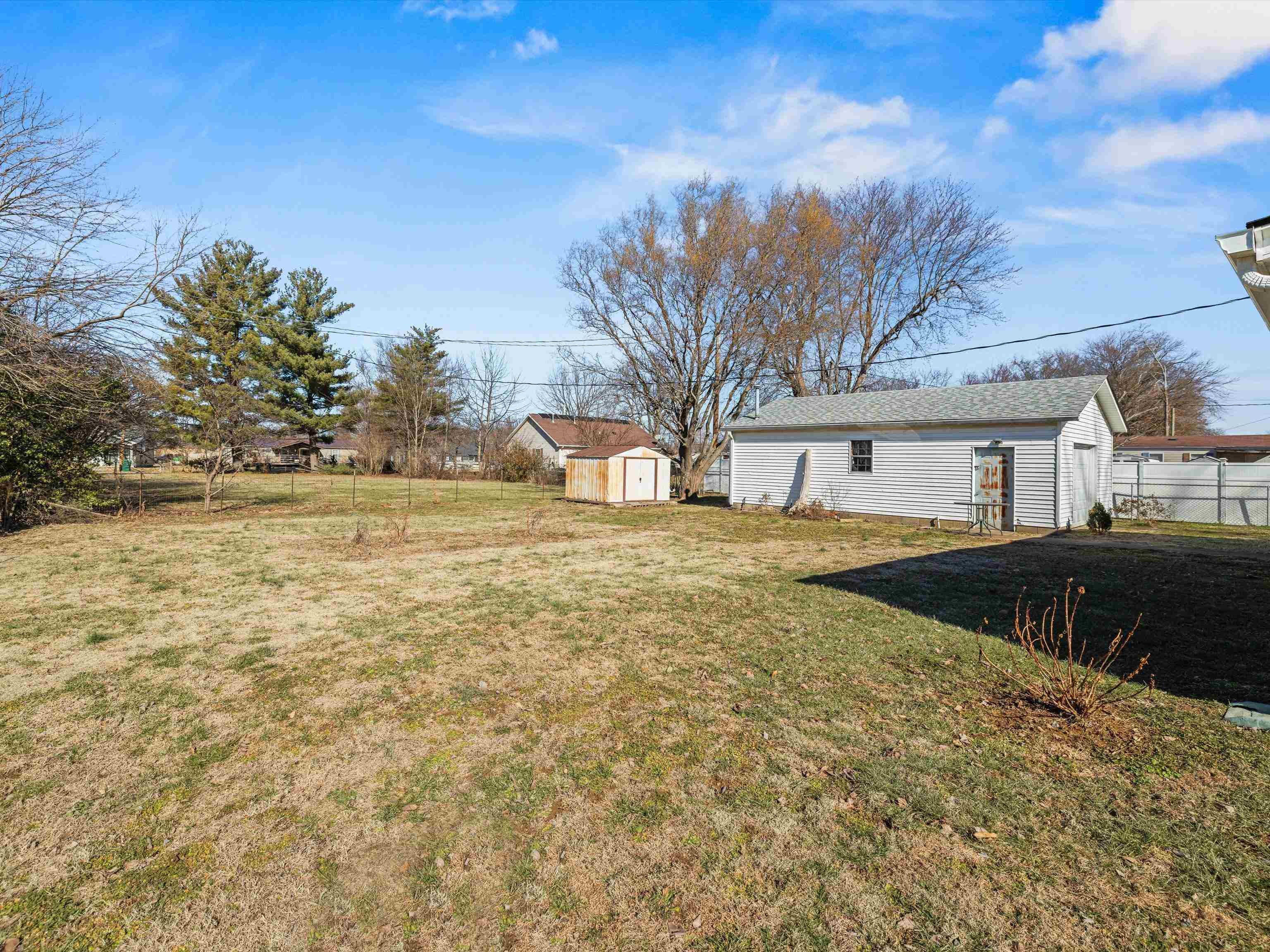 2609 Westwood Ave., Owensboro, Kentucky 42301, 2 Bedrooms Bedrooms, ,1 BathroomBathrooms,Single Family Residence,For Sale,Westwood Ave.,91472