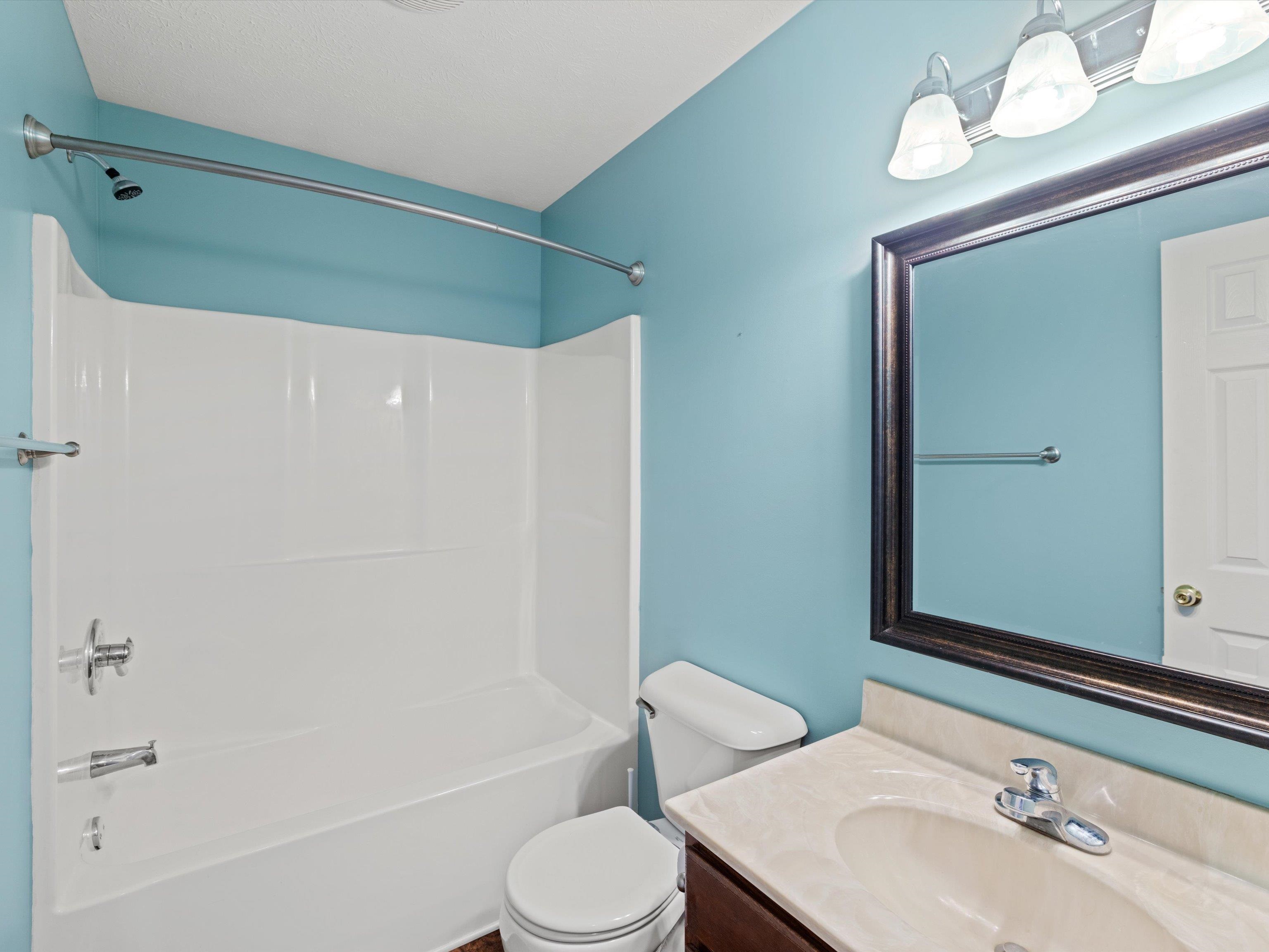 2342 Trails Lake Garden, Owensboro, Kentucky 42303, 3 Bedrooms Bedrooms, ,2 BathroomsBathrooms,Single Family Residence,For Sale,Trails Lake Garden,91473
