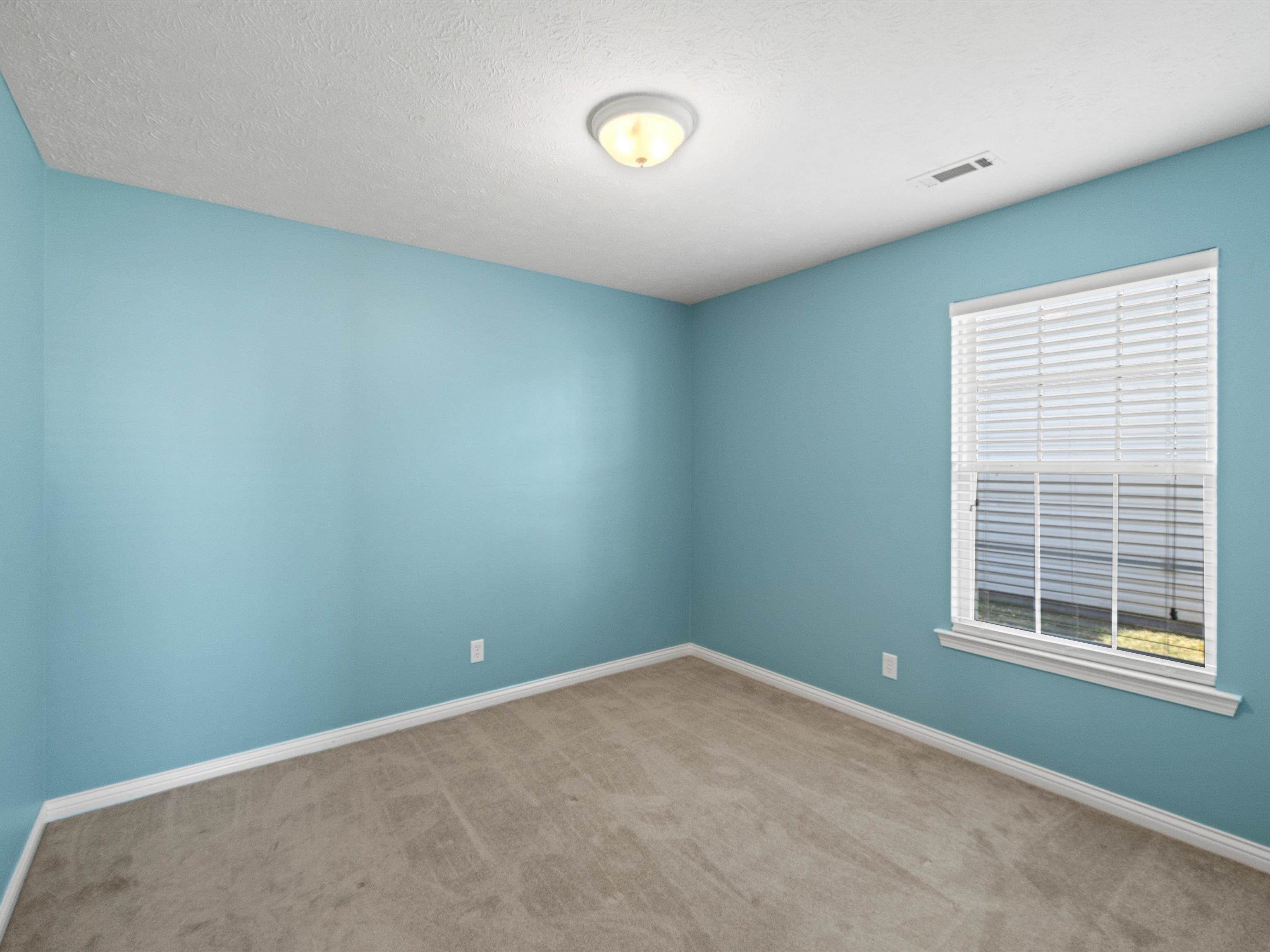 2342 Trails Lake Garden, Owensboro, Kentucky 42303, 3 Bedrooms Bedrooms, ,2 BathroomsBathrooms,Single Family Residence,For Sale,Trails Lake Garden,91473
