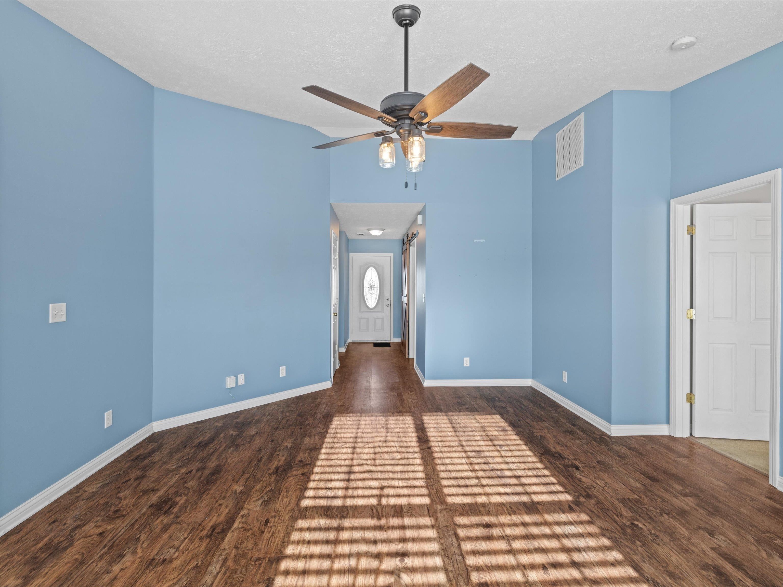 2342 Trails Lake Garden, Owensboro, Kentucky 42303, 3 Bedrooms Bedrooms, ,2 BathroomsBathrooms,Single Family Residence,For Sale,Trails Lake Garden,91473