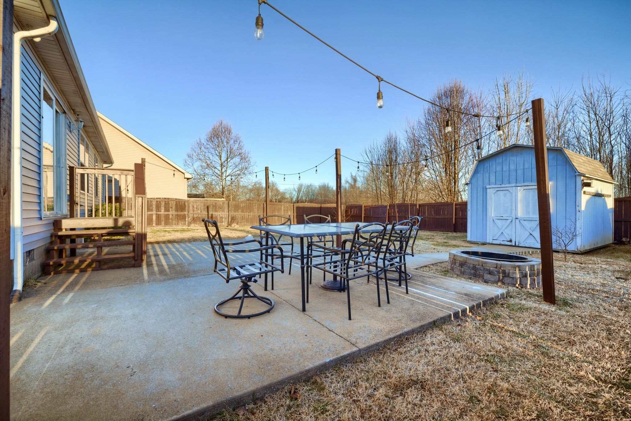1405 Chandler Avenue, Owensboro, Kentucky 42303, 3 Bedrooms Bedrooms, ,2 BathroomsBathrooms,Single Family Residence,For Sale,Chandler Avenue,91475