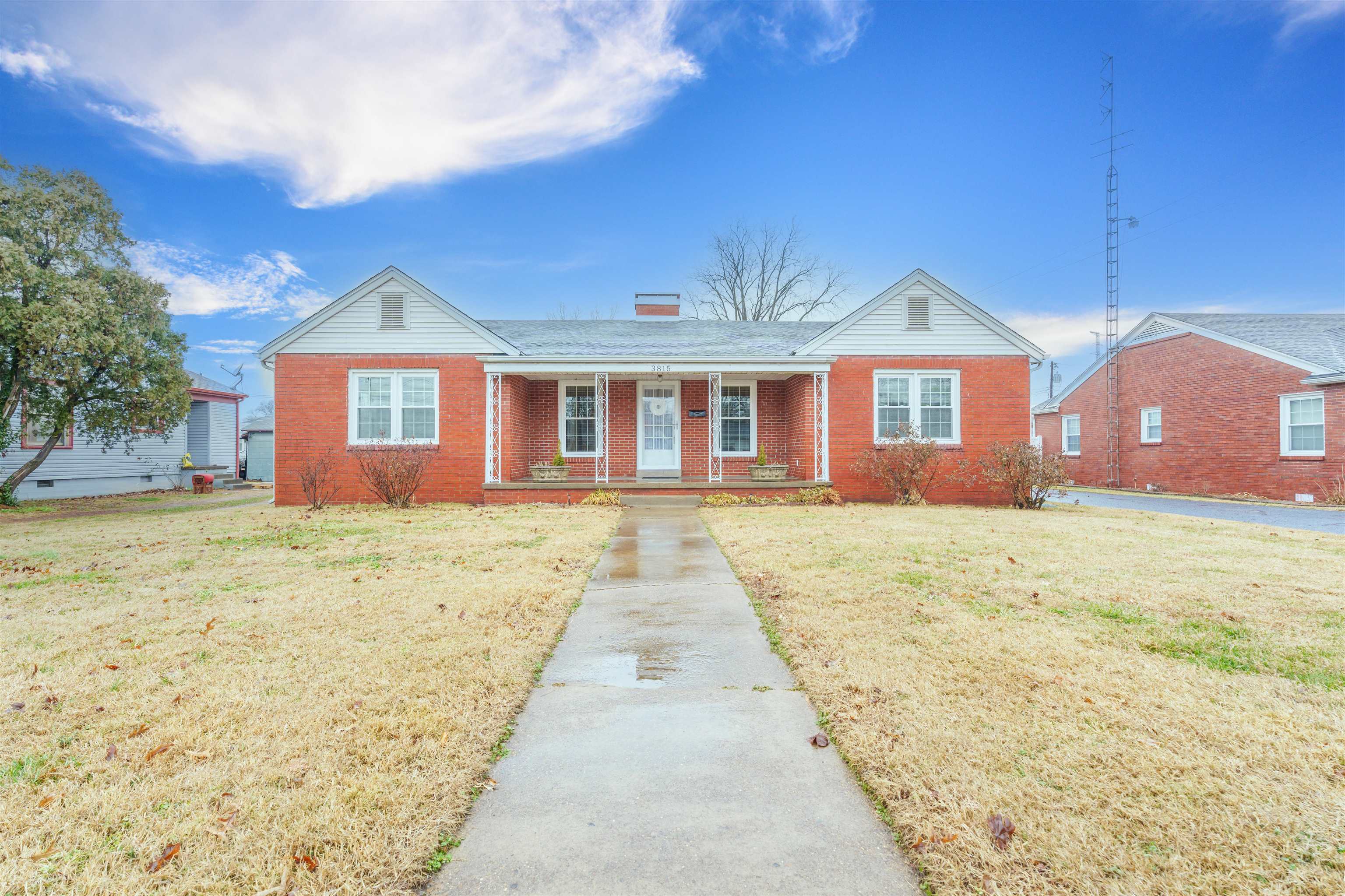 3815 Kentucky 144, Owensboro, Kentucky 42303, 3 Bedrooms Bedrooms, ,1 BathroomBathrooms,Single Family Residence,For Sale,Kentucky 144,91478