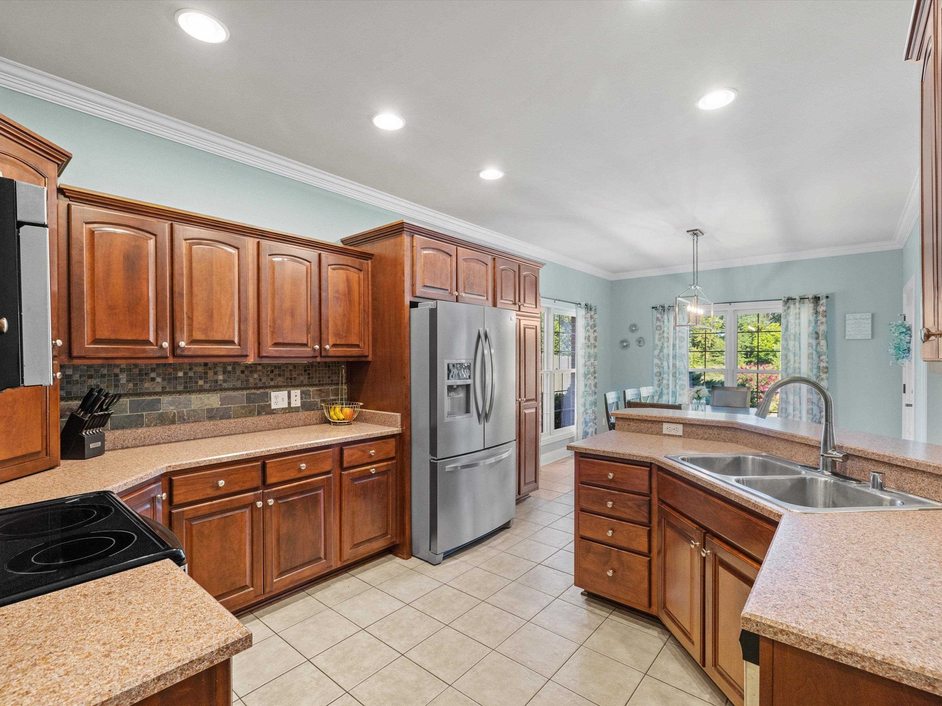 1617 Creek Haven Loop, Owensboro, Kentucky 42303, 4 Bedrooms Bedrooms, ,2 BathroomsBathrooms,Single Family Residence,For Sale,Creek Haven Loop,91479