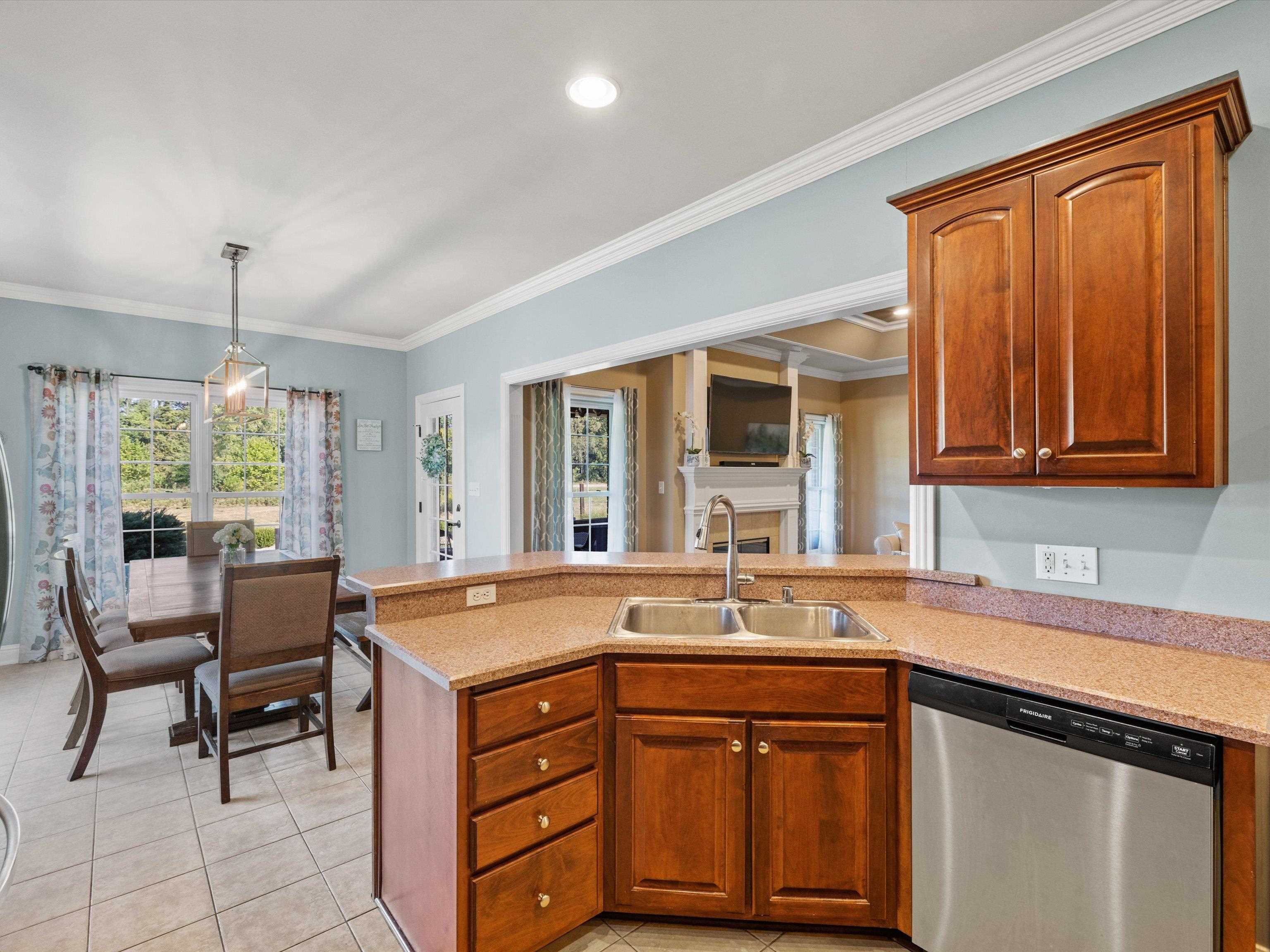 1617 Creek Haven Loop, Owensboro, Kentucky 42303, 4 Bedrooms Bedrooms, ,2 BathroomsBathrooms,Single Family Residence,For Sale,Creek Haven Loop,91479