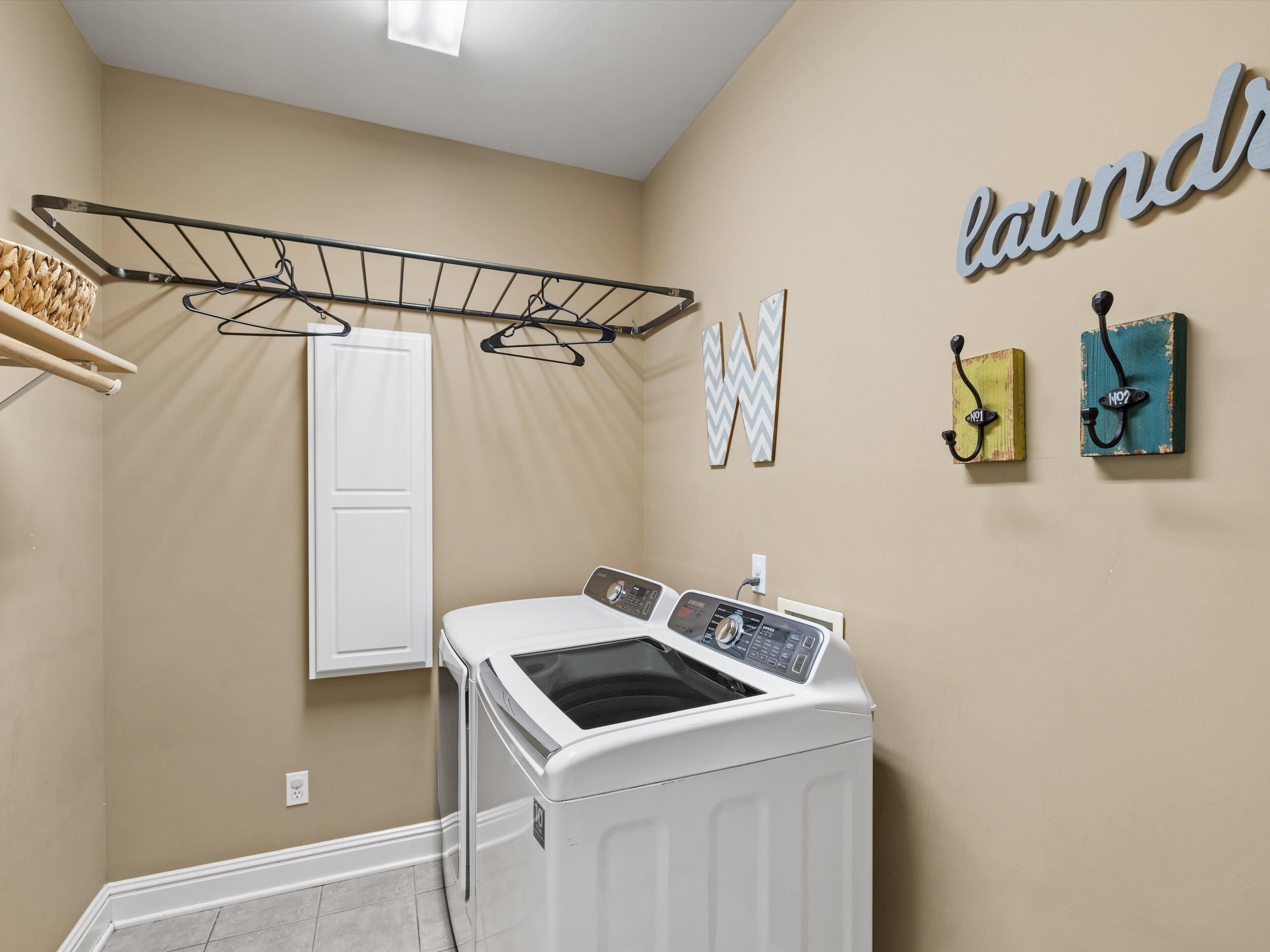 1617 Creek Haven Loop, Owensboro, Kentucky 42303, 4 Bedrooms Bedrooms, ,2 BathroomsBathrooms,Single Family Residence,For Sale,Creek Haven Loop,91479
