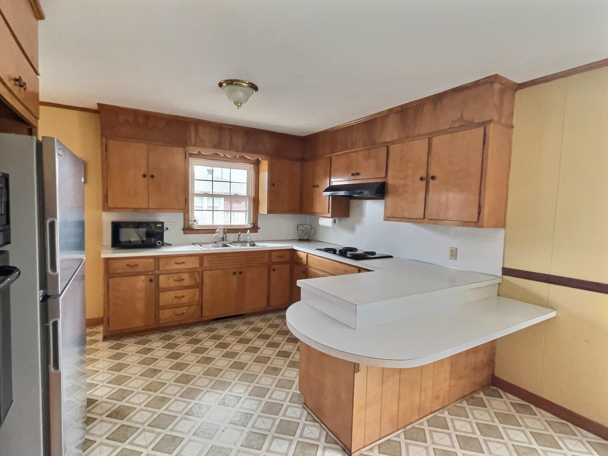708 Parkway Drive, Owensboro, Kentucky 42303, 3 Bedrooms Bedrooms, ,1 BathroomBathrooms,Single Family Residence,For Sale,Parkway Drive,91484