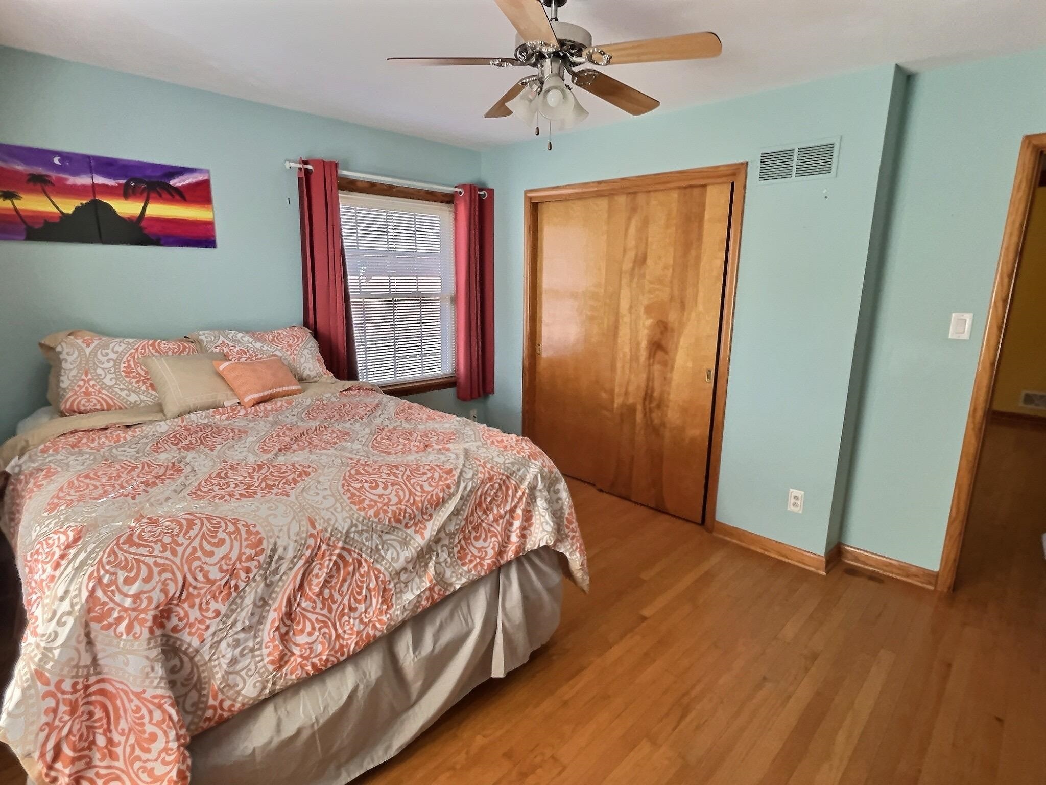 708 Parkway Drive, Owensboro, Kentucky 42303, 3 Bedrooms Bedrooms, ,1 BathroomBathrooms,Single Family Residence,For Sale,Parkway Drive,91484