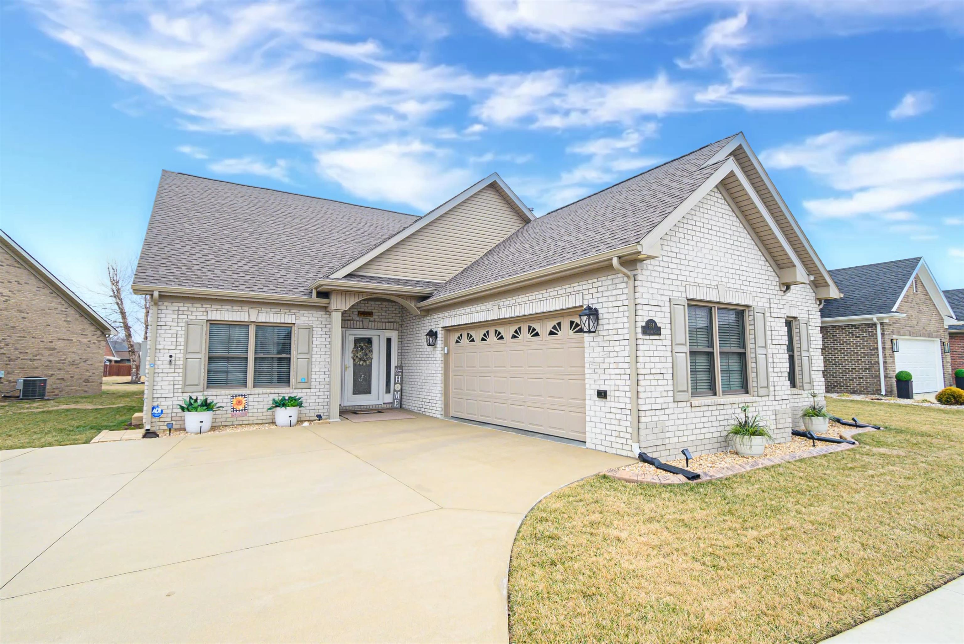 664 Stableford Circle, Owensboro, Kentucky 42303, 4 Bedrooms Bedrooms, ,2 BathroomsBathrooms,Single Family Residence,For Sale,Stableford Circle,91507