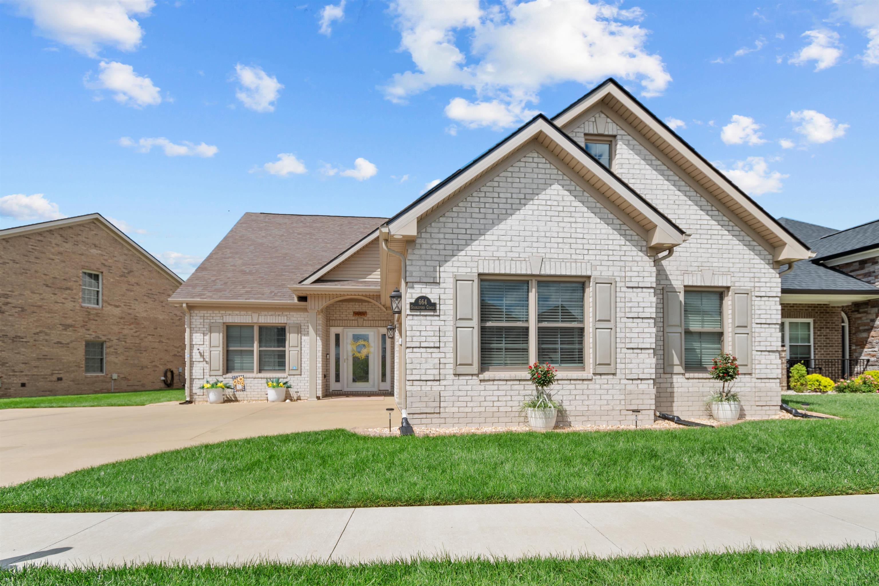 664 Stableford Circle, Owensboro, Kentucky 42303, 4 Bedrooms Bedrooms, ,2 BathroomsBathrooms,Single Family Residence,For Sale,Stableford Circle,91507