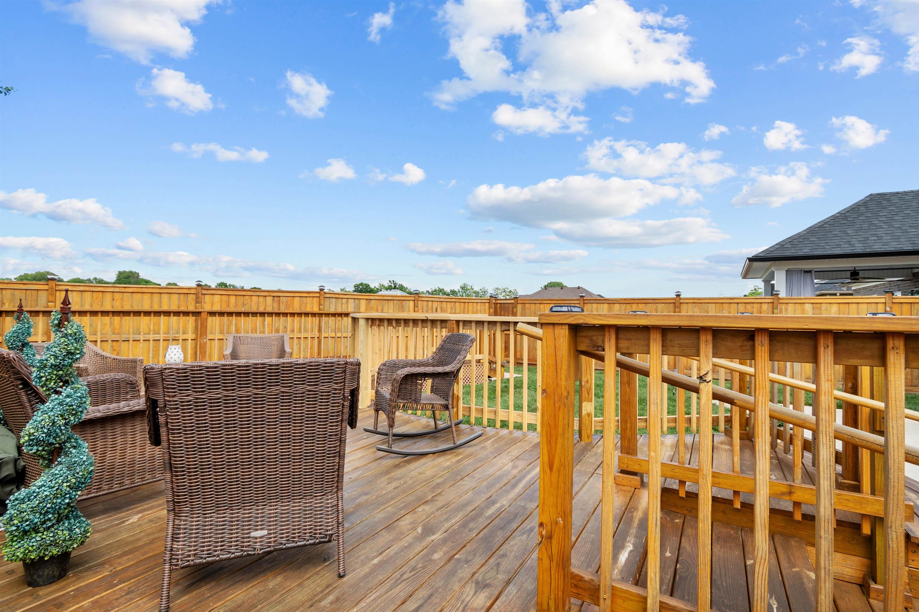664 Stableford Circle, Owensboro, Kentucky 42303, 4 Bedrooms Bedrooms, ,2 BathroomsBathrooms,Single Family Residence,For Sale,Stableford Circle,91507