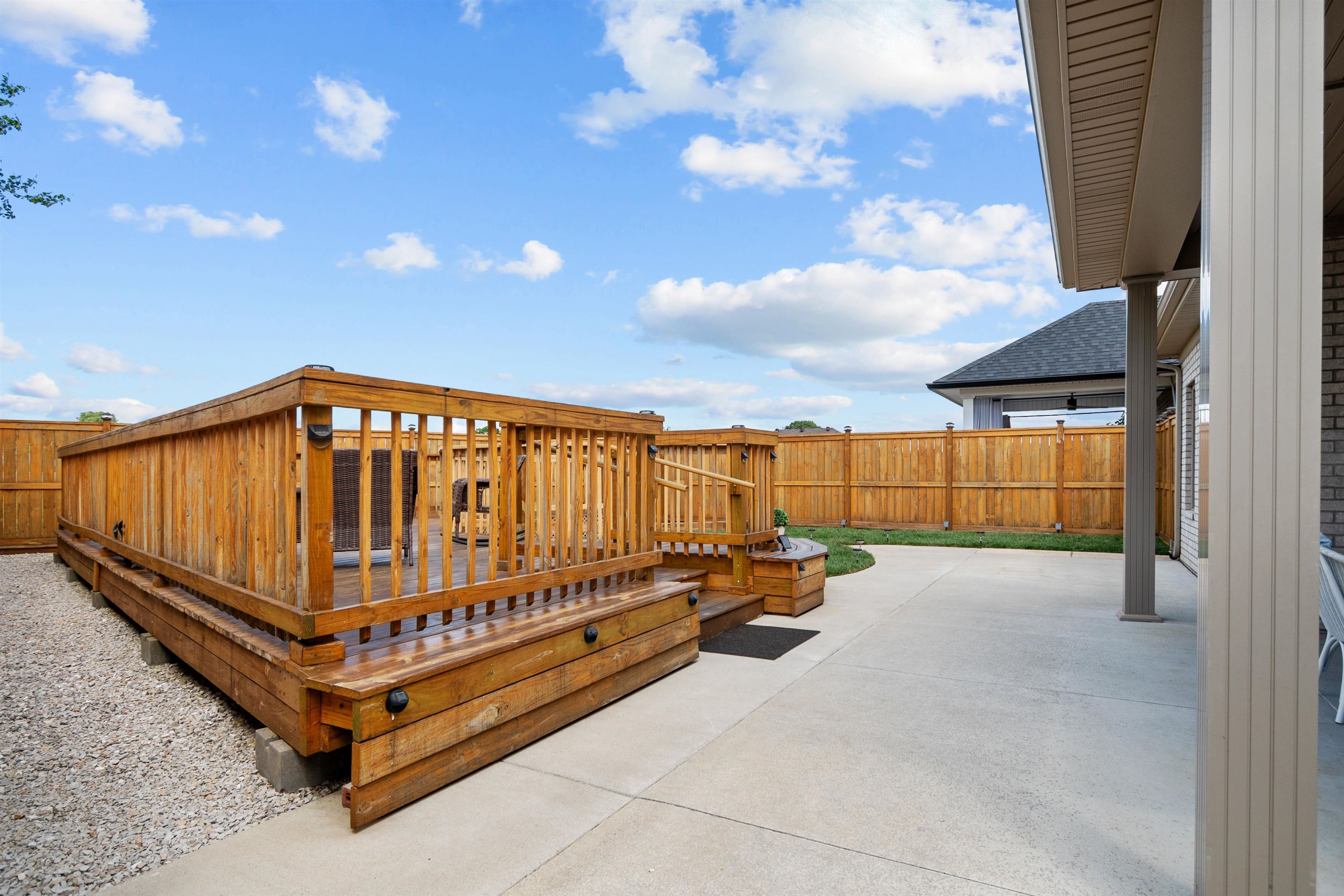 664 Stableford Circle, Owensboro, Kentucky 42303, 4 Bedrooms Bedrooms, ,2 BathroomsBathrooms,Single Family Residence,For Sale,Stableford Circle,91507