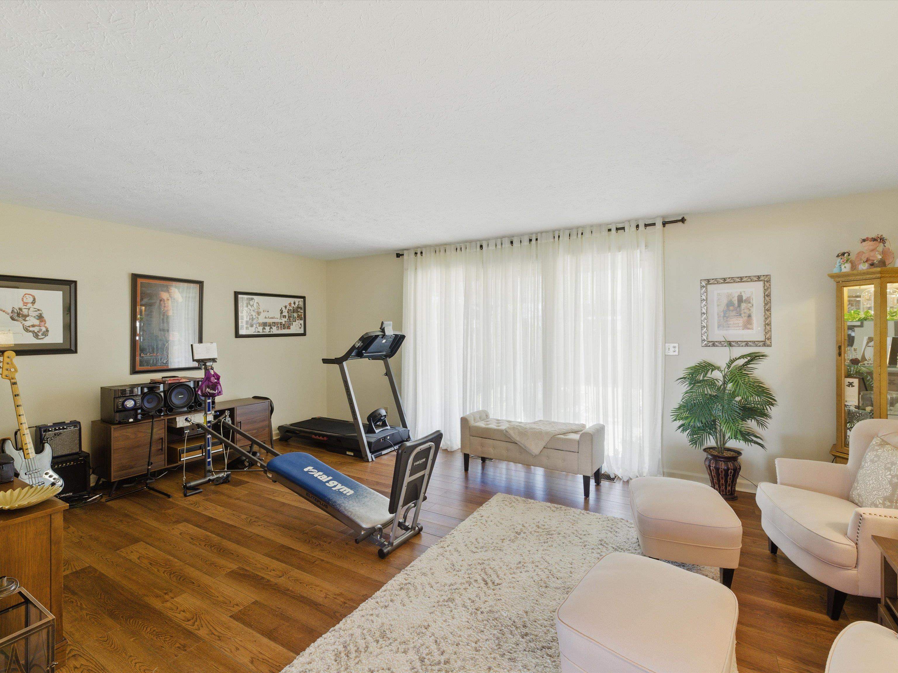 1000 Michaels Ct, Owensboro, Kentucky 42303, 3 Bedrooms Bedrooms, ,2 BathroomsBathrooms,Single Family Residence,For Sale,Michaels Ct,91508