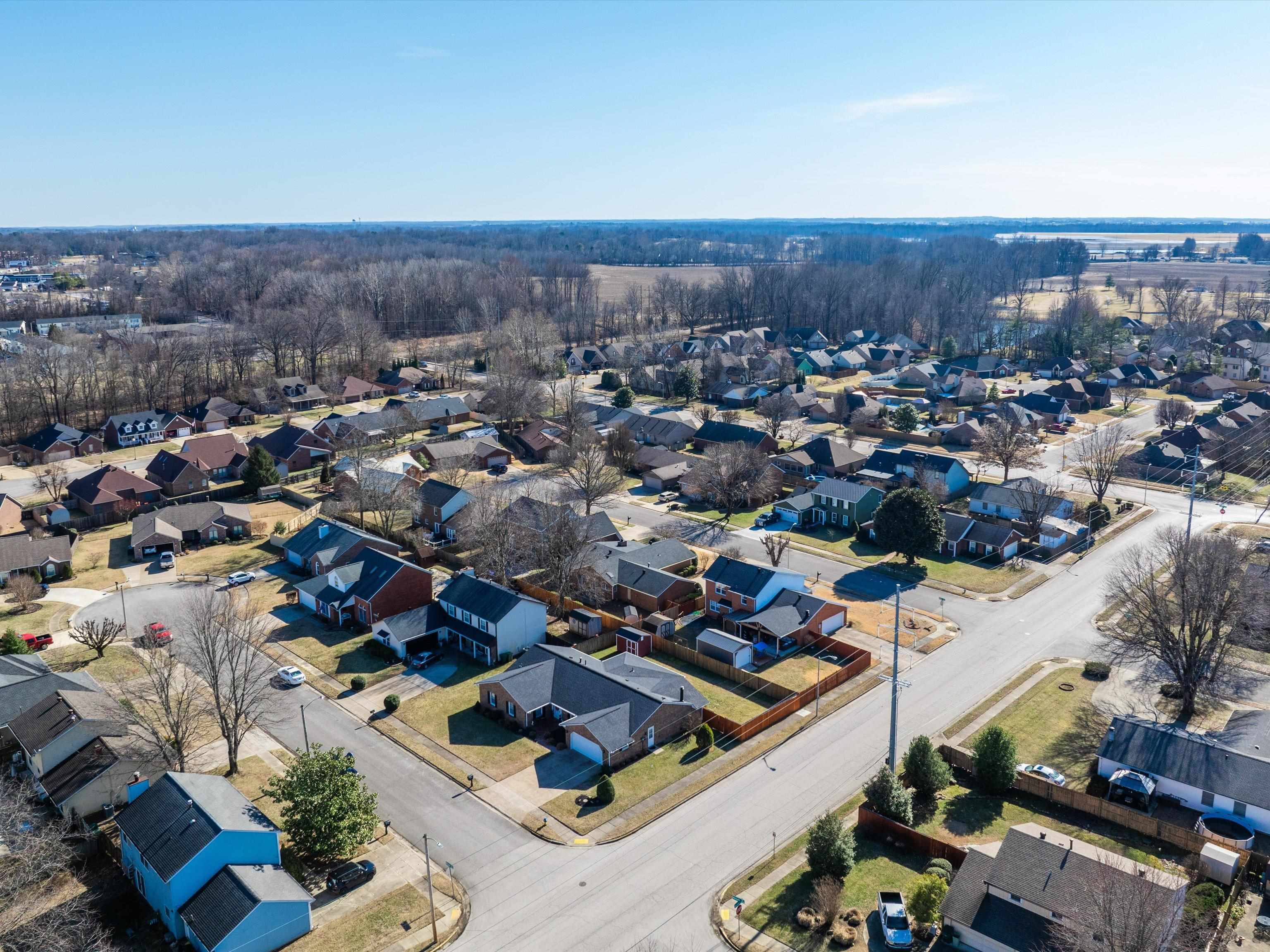 1000 Michaels Ct, Owensboro, Kentucky 42303, 3 Bedrooms Bedrooms, ,2 BathroomsBathrooms,Single Family Residence,For Sale,Michaels Ct,91508