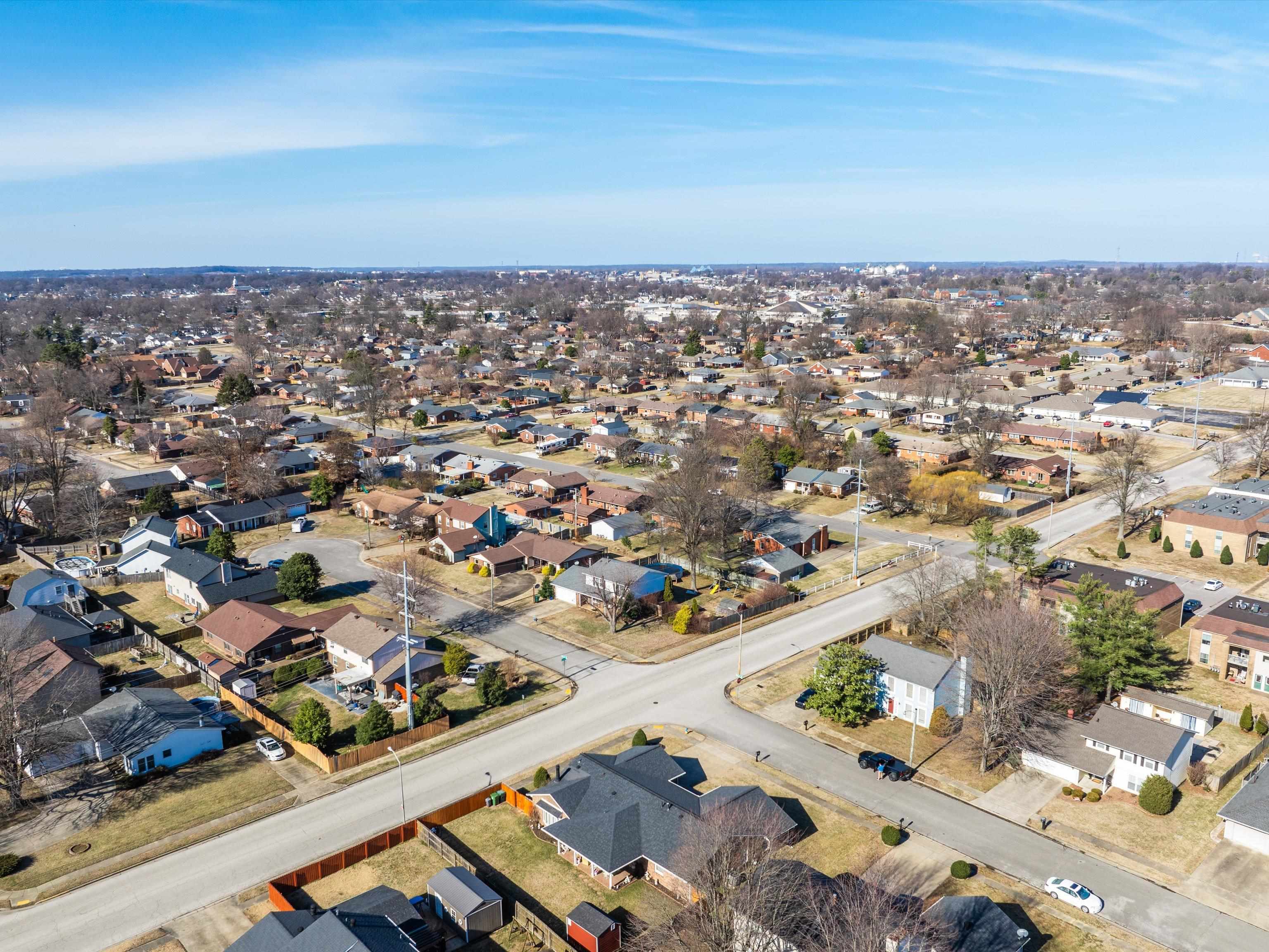 1000 Michaels Ct, Owensboro, Kentucky 42303, 3 Bedrooms Bedrooms, ,2 BathroomsBathrooms,Single Family Residence,For Sale,Michaels Ct,91508