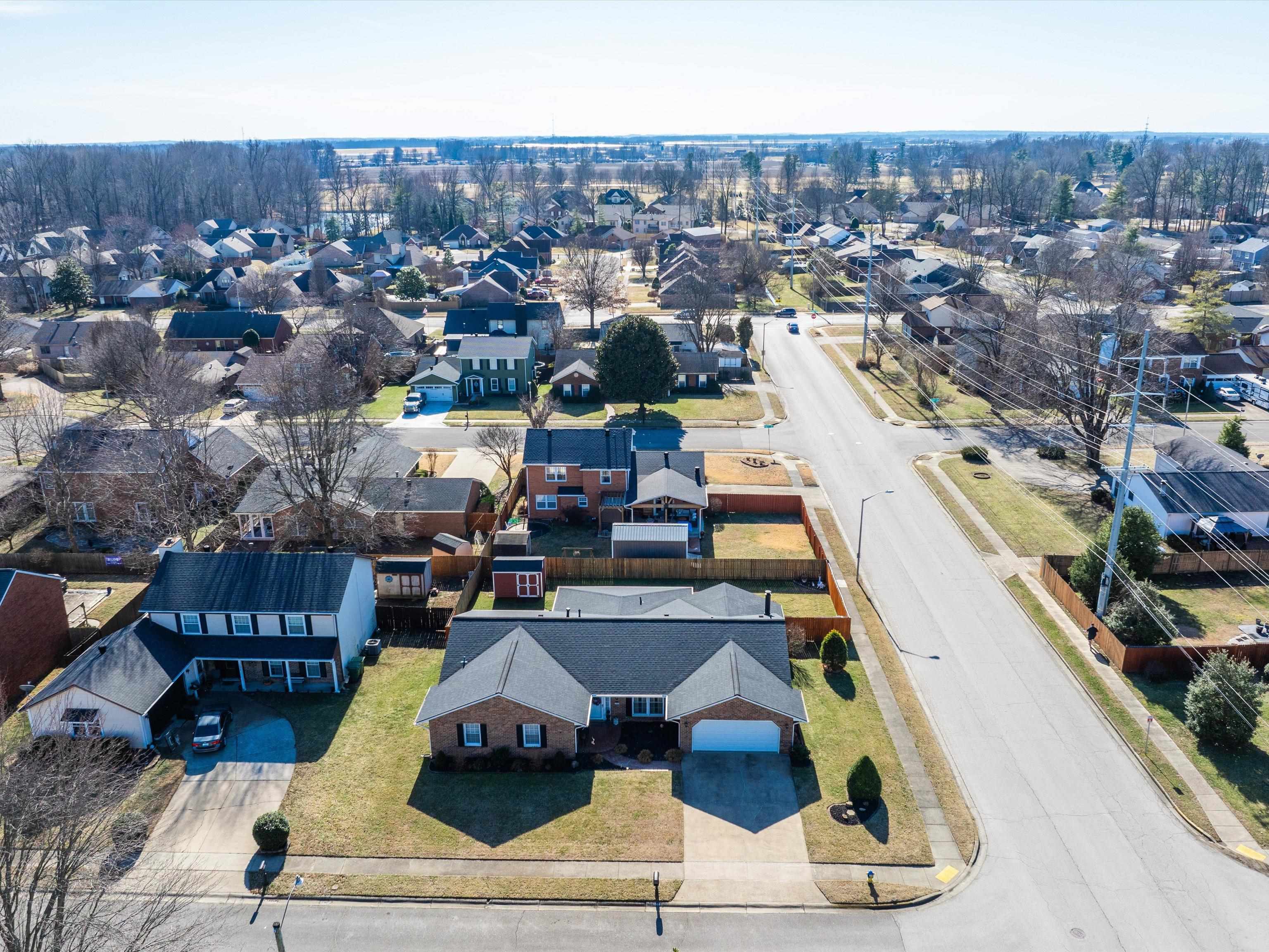 1000 Michaels Ct, Owensboro, Kentucky 42303, 3 Bedrooms Bedrooms, ,2 BathroomsBathrooms,Single Family Residence,For Sale,Michaels Ct,91508