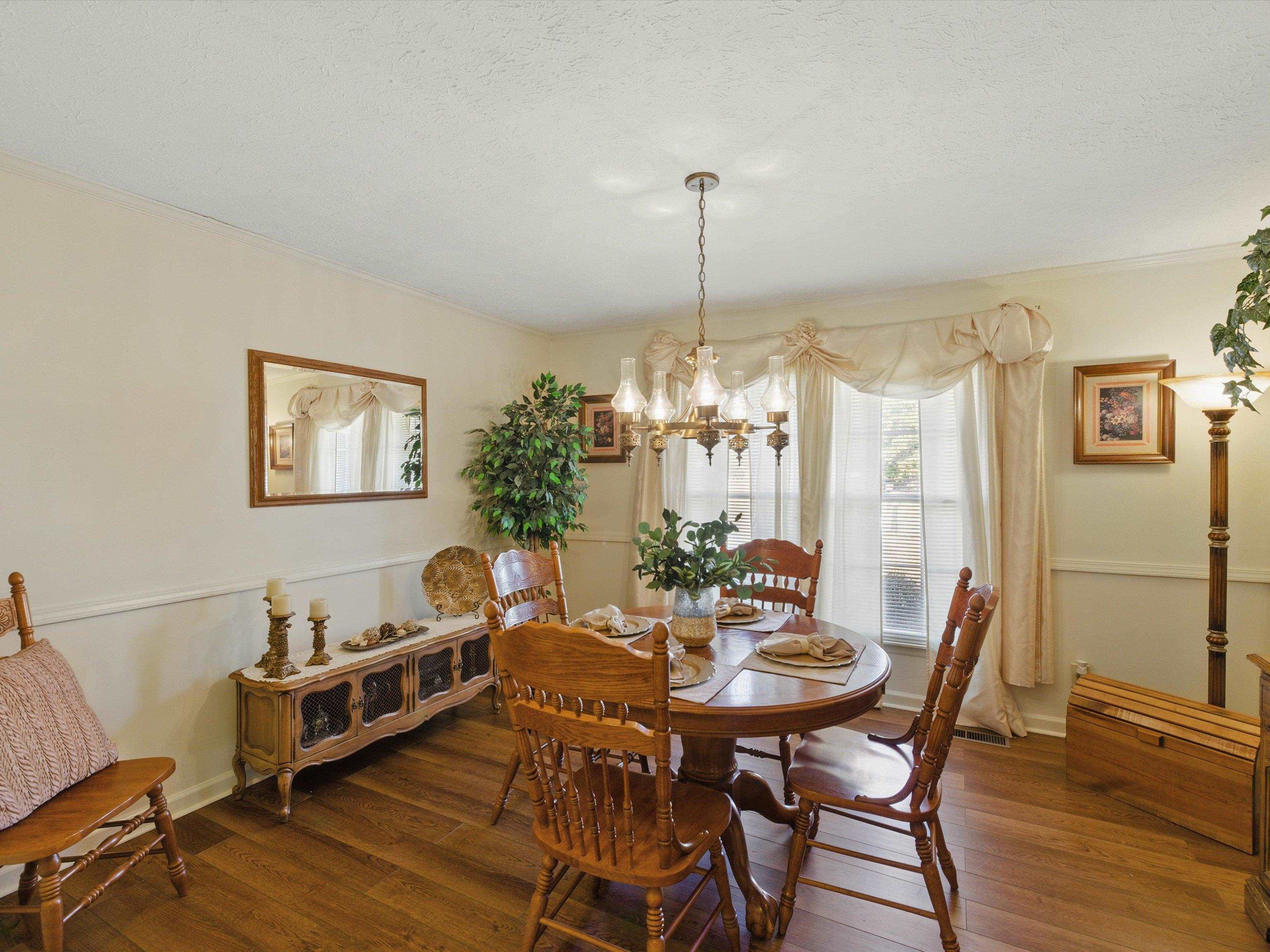 1000 Michaels Ct, Owensboro, Kentucky 42303, 3 Bedrooms Bedrooms, ,2 BathroomsBathrooms,Single Family Residence,For Sale,Michaels Ct,91508