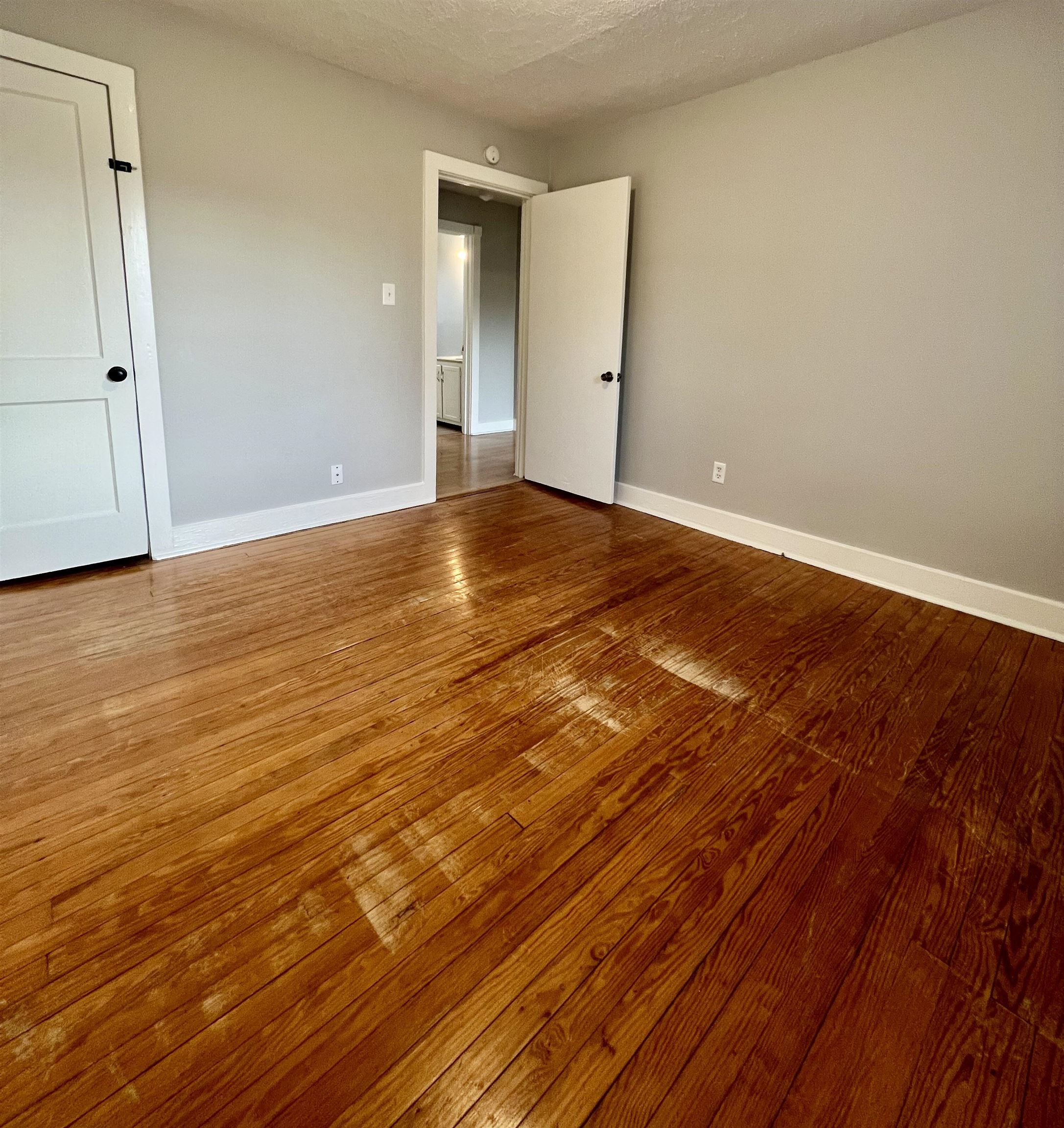 3231 St. Ann St, Owensboro, Kentucky 42303, 2 Bedrooms Bedrooms, ,1 BathroomBathrooms,Single Family Residence,For Sale,St. Ann St,91509
