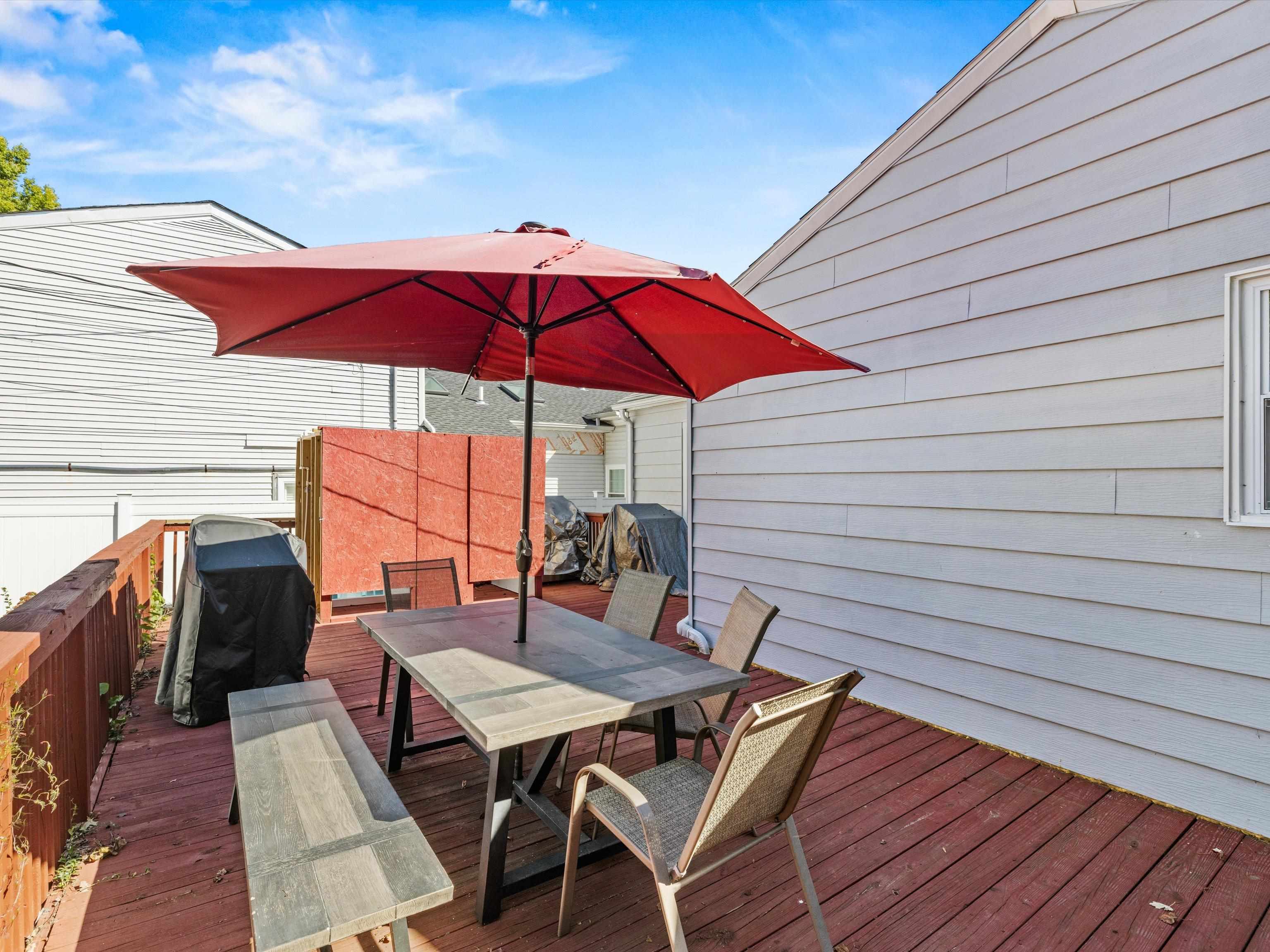 907 Hill Avenue, Owensboro, Kentucky 42301, 3 Bedrooms Bedrooms, ,1 BathroomBathrooms,Single Family Residence,For Sale,Hill Avenue,91512