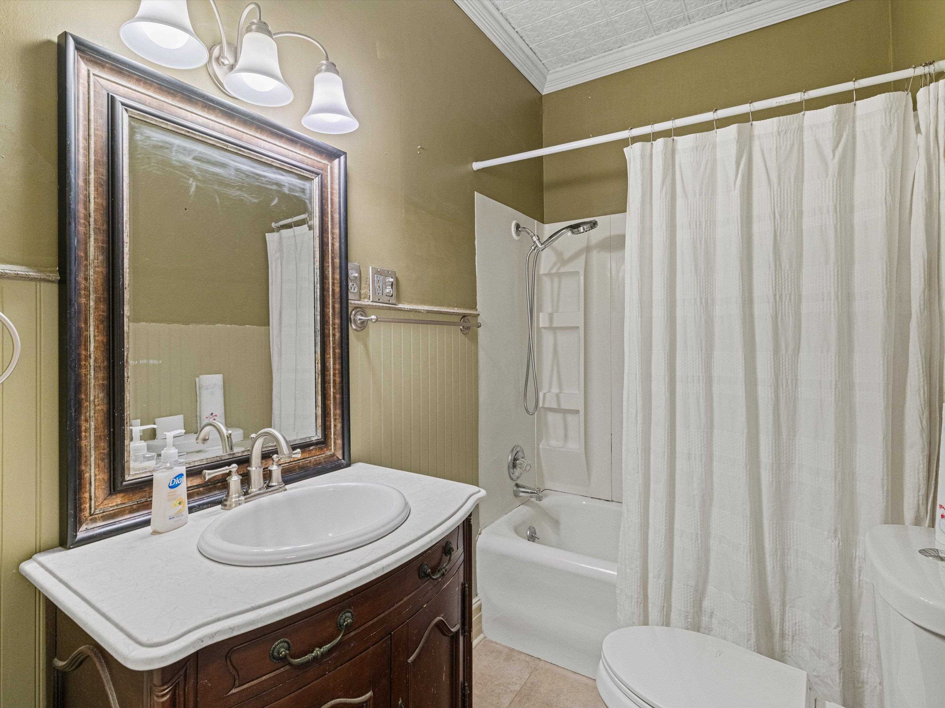 126 23rd Street, Owensboro, Kentucky 42303, 2 Bedrooms Bedrooms, ,1 BathroomBathrooms,Single Family Residence,For Sale,23rd Street,91515