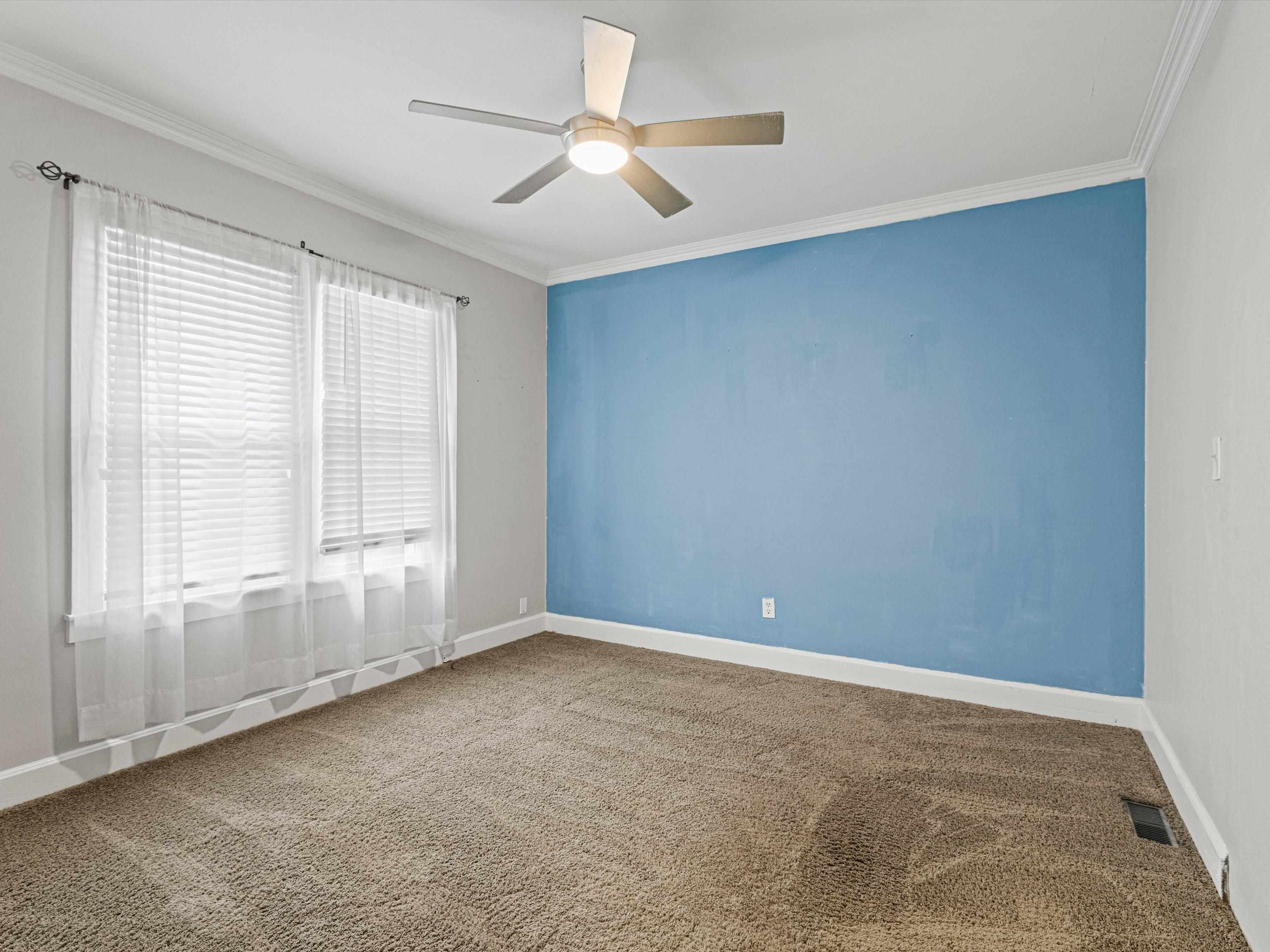 126 23rd Street, Owensboro, Kentucky 42303, 2 Bedrooms Bedrooms, ,1 BathroomBathrooms,Single Family Residence,For Sale,23rd Street,91515