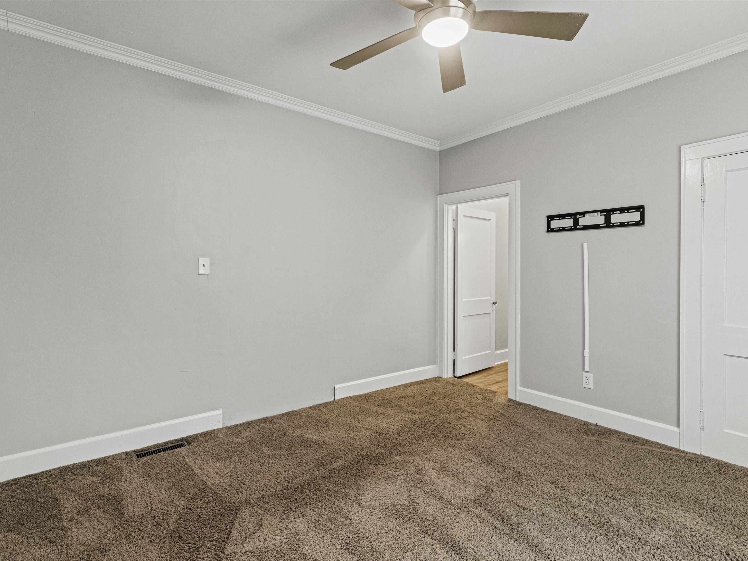 126 23rd Street, Owensboro, Kentucky 42303, 2 Bedrooms Bedrooms, ,1 BathroomBathrooms,Single Family Residence,For Sale,23rd Street,91515