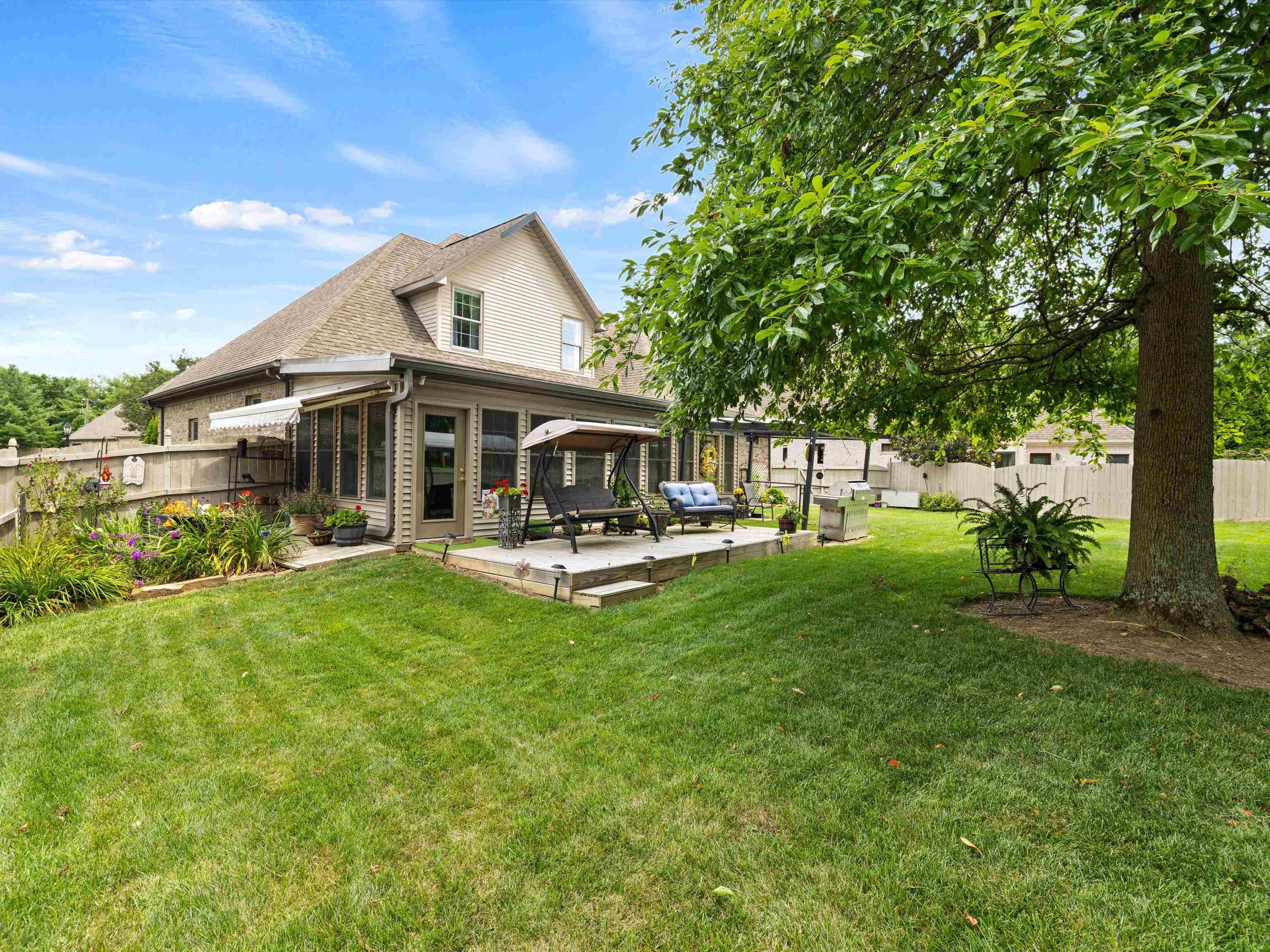 4707 Water Wheel Way, Owensboro, Kentucky 42303, 3 Bedrooms Bedrooms, ,2 BathroomsBathrooms,Single Family Residence,For Sale,Water Wheel Way,91518