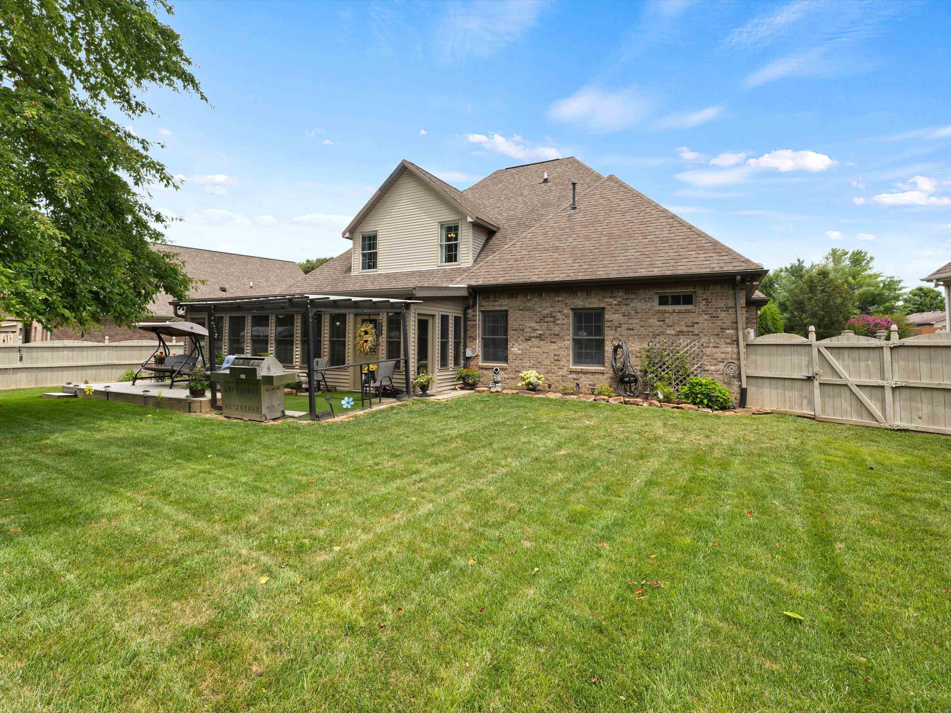 4707 Water Wheel Way, Owensboro, Kentucky 42303, 3 Bedrooms Bedrooms, ,2 BathroomsBathrooms,Single Family Residence,For Sale,Water Wheel Way,91518