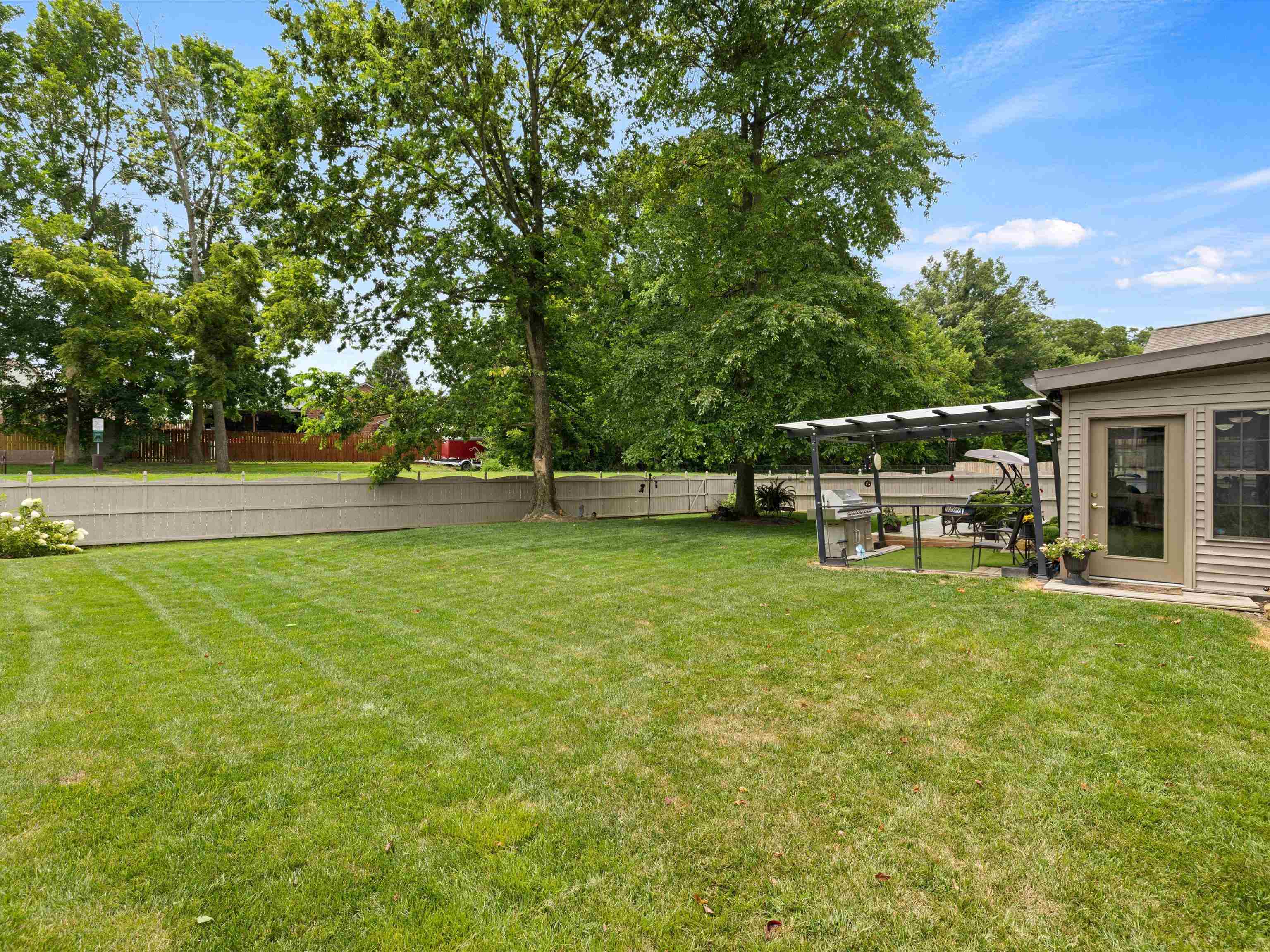 4707 Water Wheel Way, Owensboro, Kentucky 42303, 3 Bedrooms Bedrooms, ,2 BathroomsBathrooms,Single Family Residence,For Sale,Water Wheel Way,91518