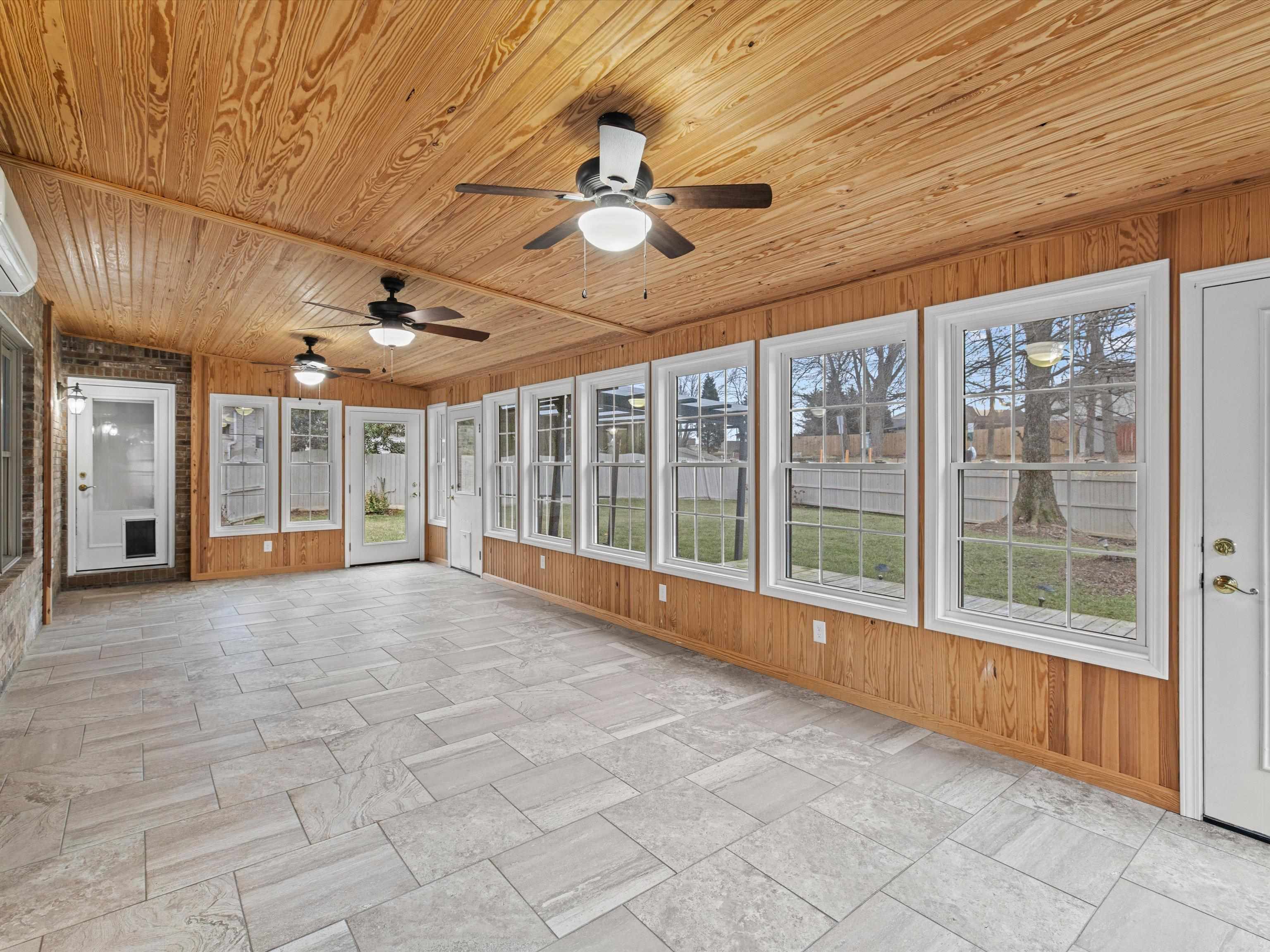 4707 Water Wheel Way, Owensboro, Kentucky 42303, 3 Bedrooms Bedrooms, ,2 BathroomsBathrooms,Single Family Residence,For Sale,Water Wheel Way,91518