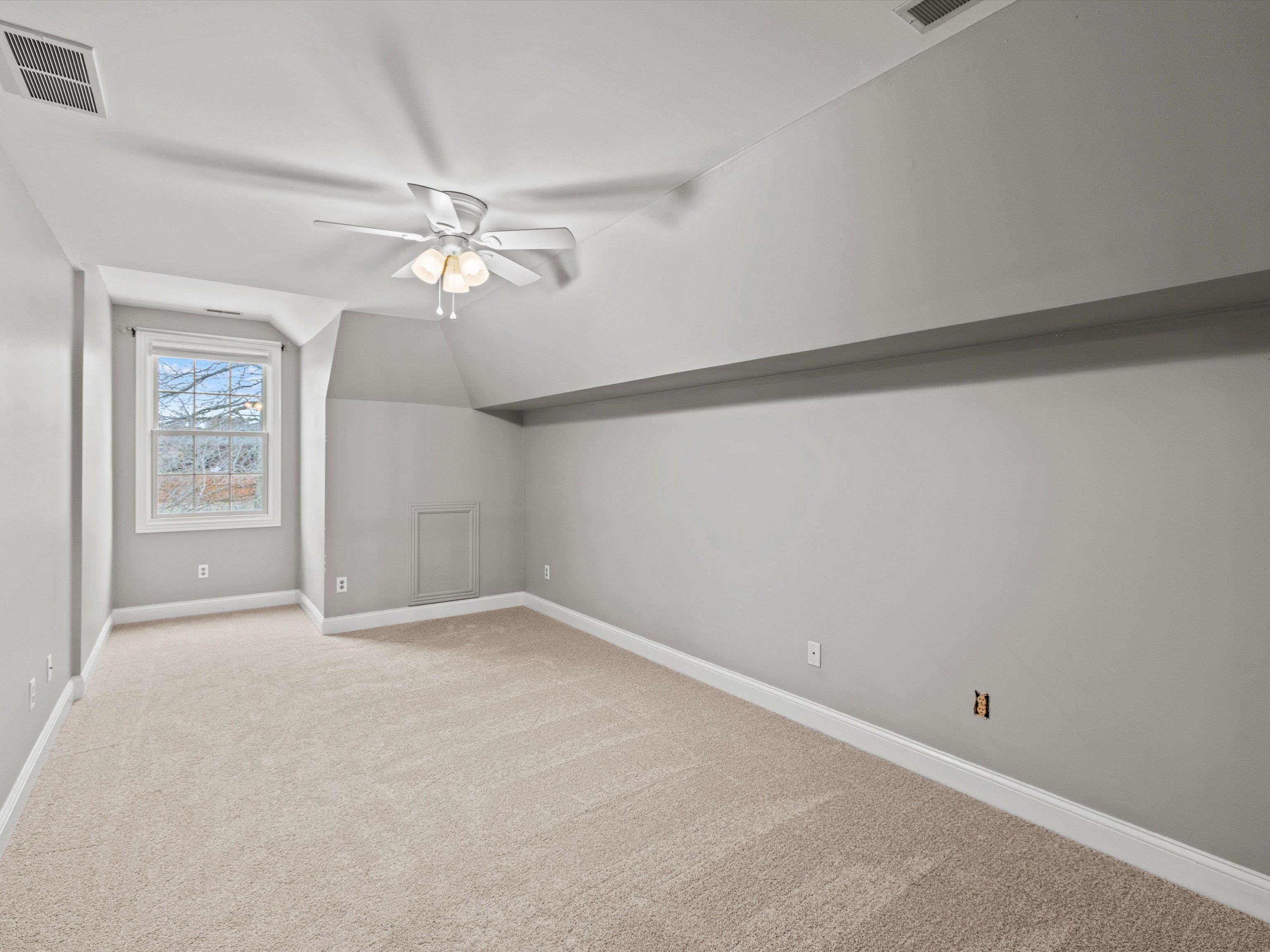 4707 Water Wheel Way, Owensboro, Kentucky 42303, 3 Bedrooms Bedrooms, ,2 BathroomsBathrooms,Single Family Residence,For Sale,Water Wheel Way,91518