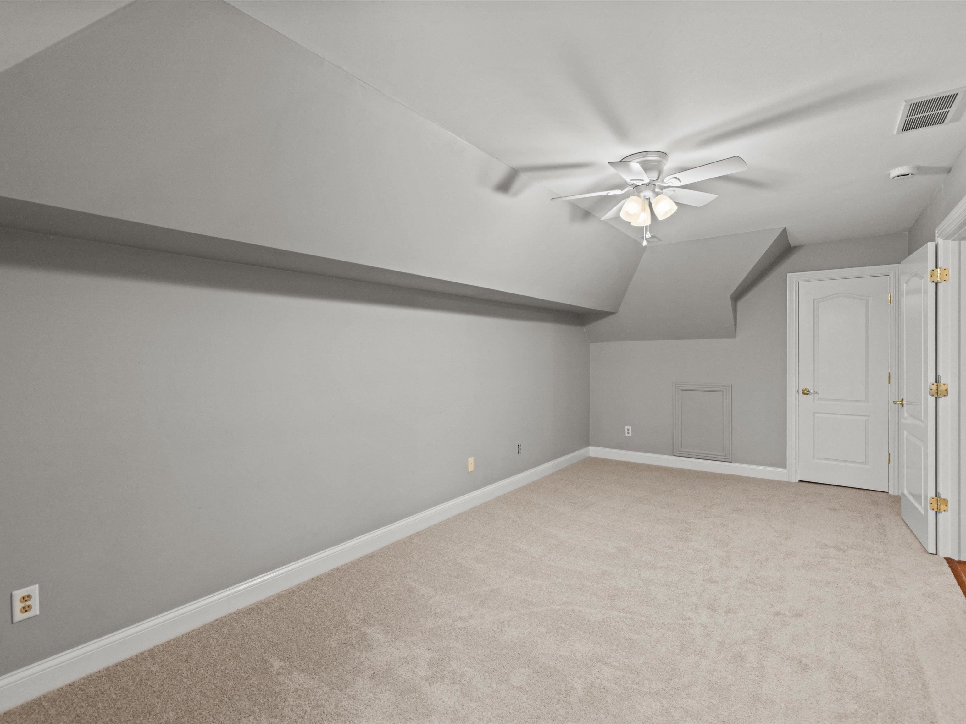 4707 Water Wheel Way, Owensboro, Kentucky 42303, 3 Bedrooms Bedrooms, ,2 BathroomsBathrooms,Single Family Residence,For Sale,Water Wheel Way,91518