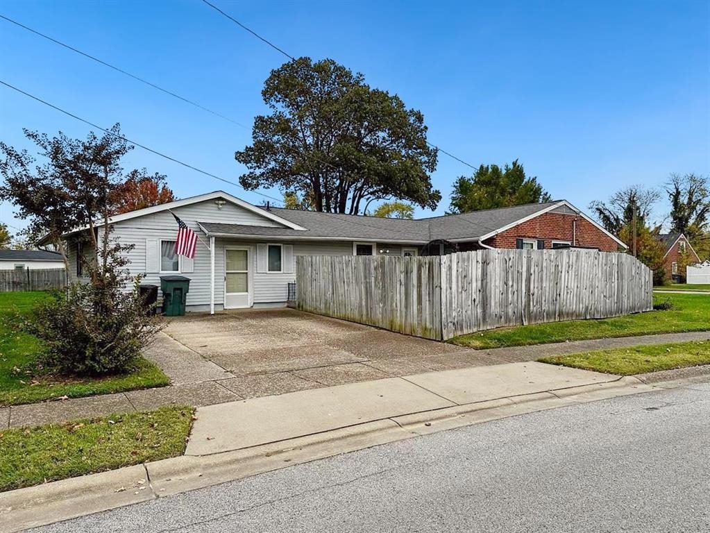 1943 Ottawa, Owensboro, Kentucky 42301, 3 Bedrooms Bedrooms, ,2 BathroomsBathrooms,Single Family Residence,For Sale,Ottawa,91519