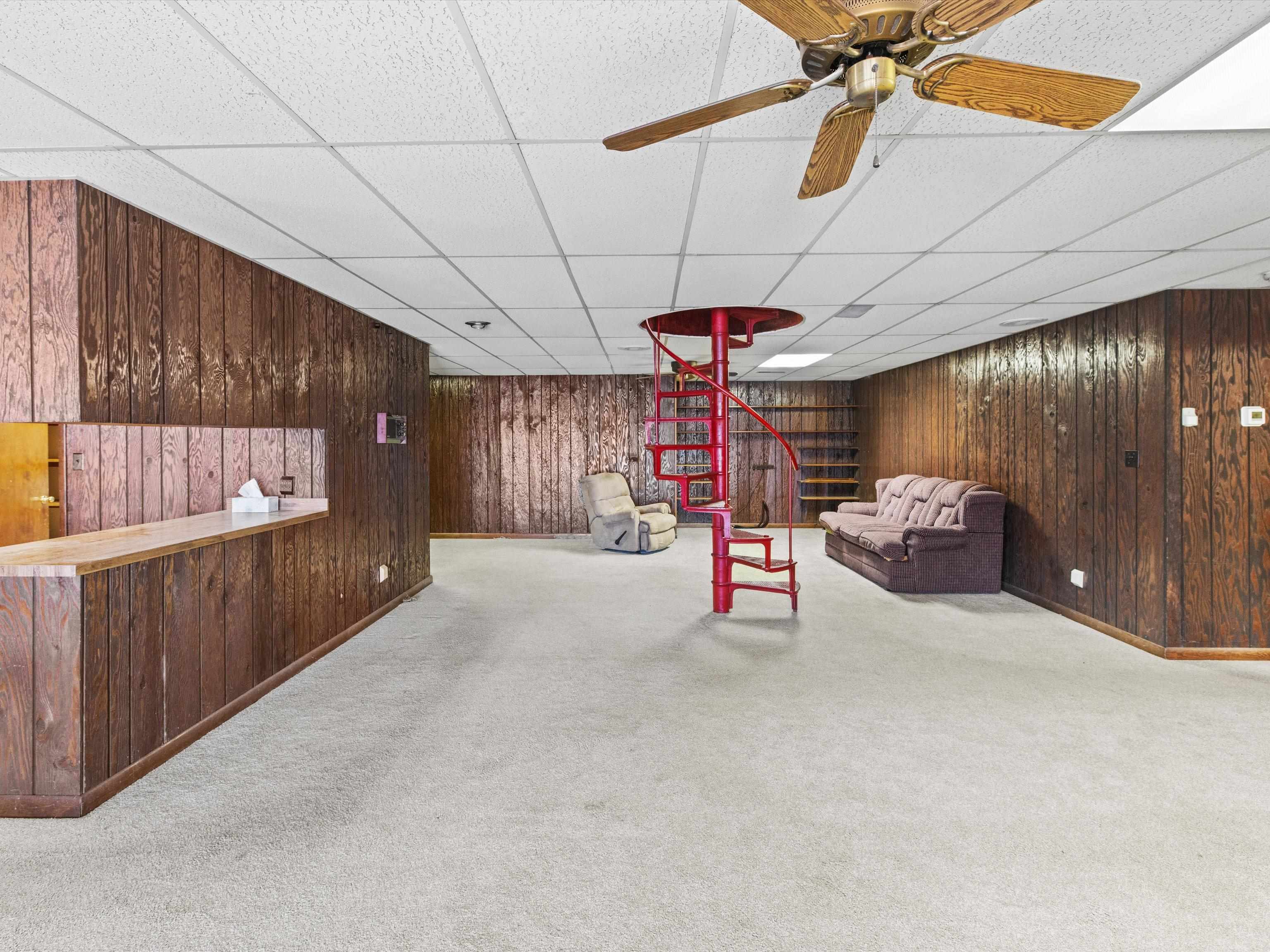 824 Pleasure Point West, Maceo, Kentucky 42355, 6 Bedrooms Bedrooms, ,3 BathroomsBathrooms,Single Family Residence,For Sale,Pleasure Point West,91520