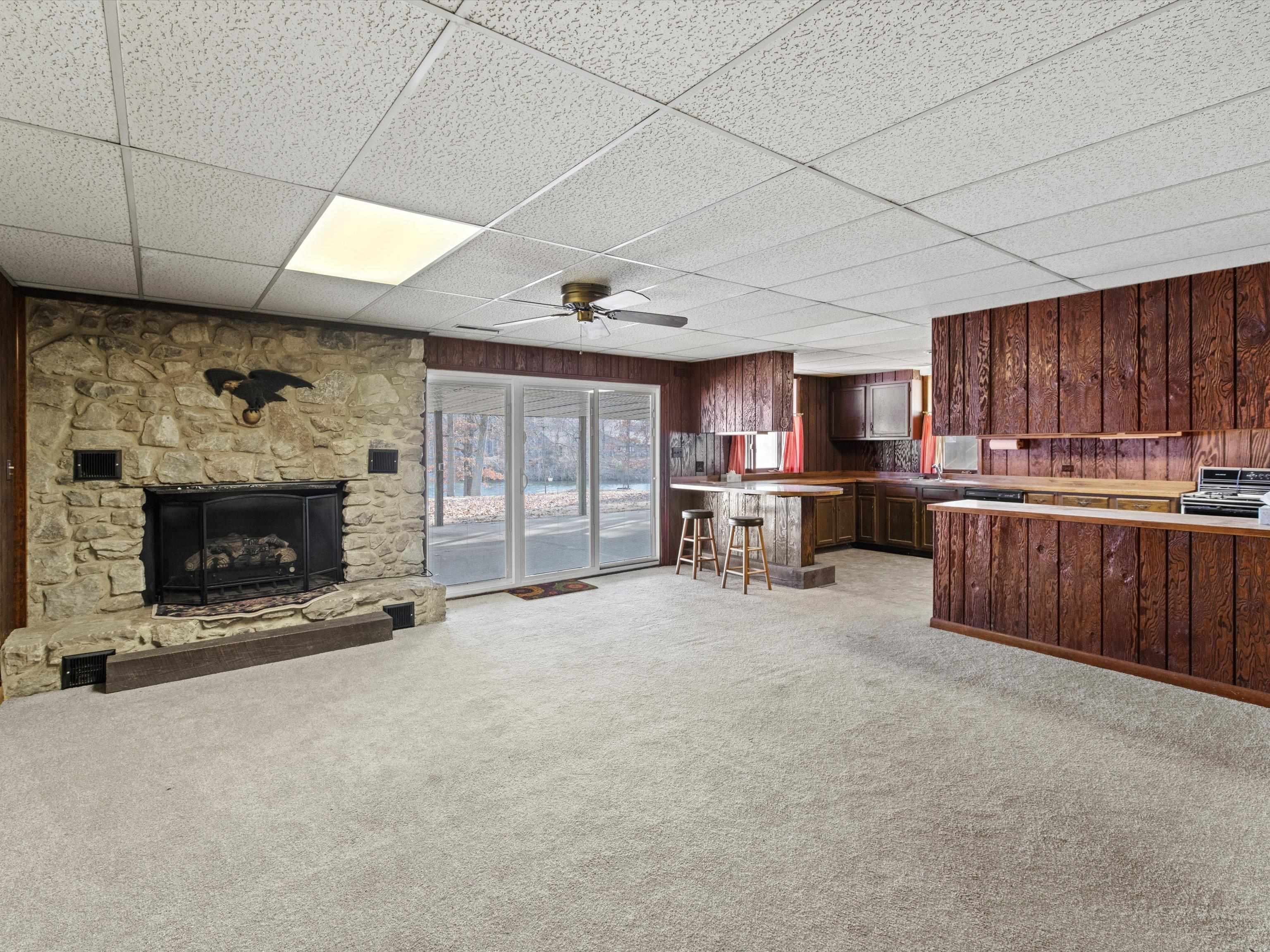 824 Pleasure Point West, Maceo, Kentucky 42355, 6 Bedrooms Bedrooms, ,3 BathroomsBathrooms,Single Family Residence,For Sale,Pleasure Point West,91520