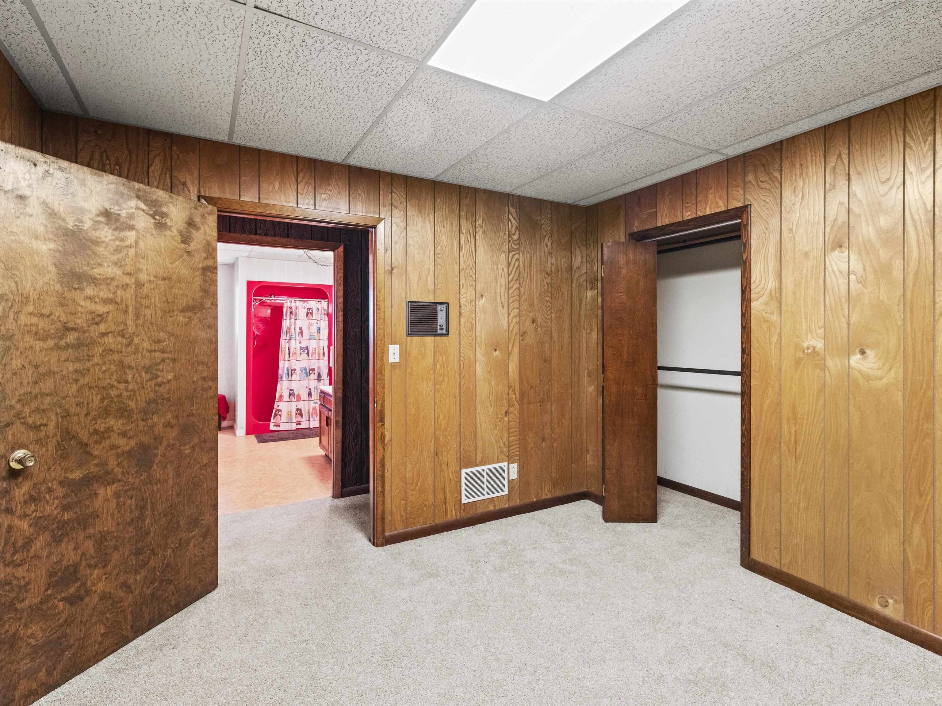 824 Pleasure Point West, Maceo, Kentucky 42355, 6 Bedrooms Bedrooms, ,3 BathroomsBathrooms,Single Family Residence,For Sale,Pleasure Point West,91520