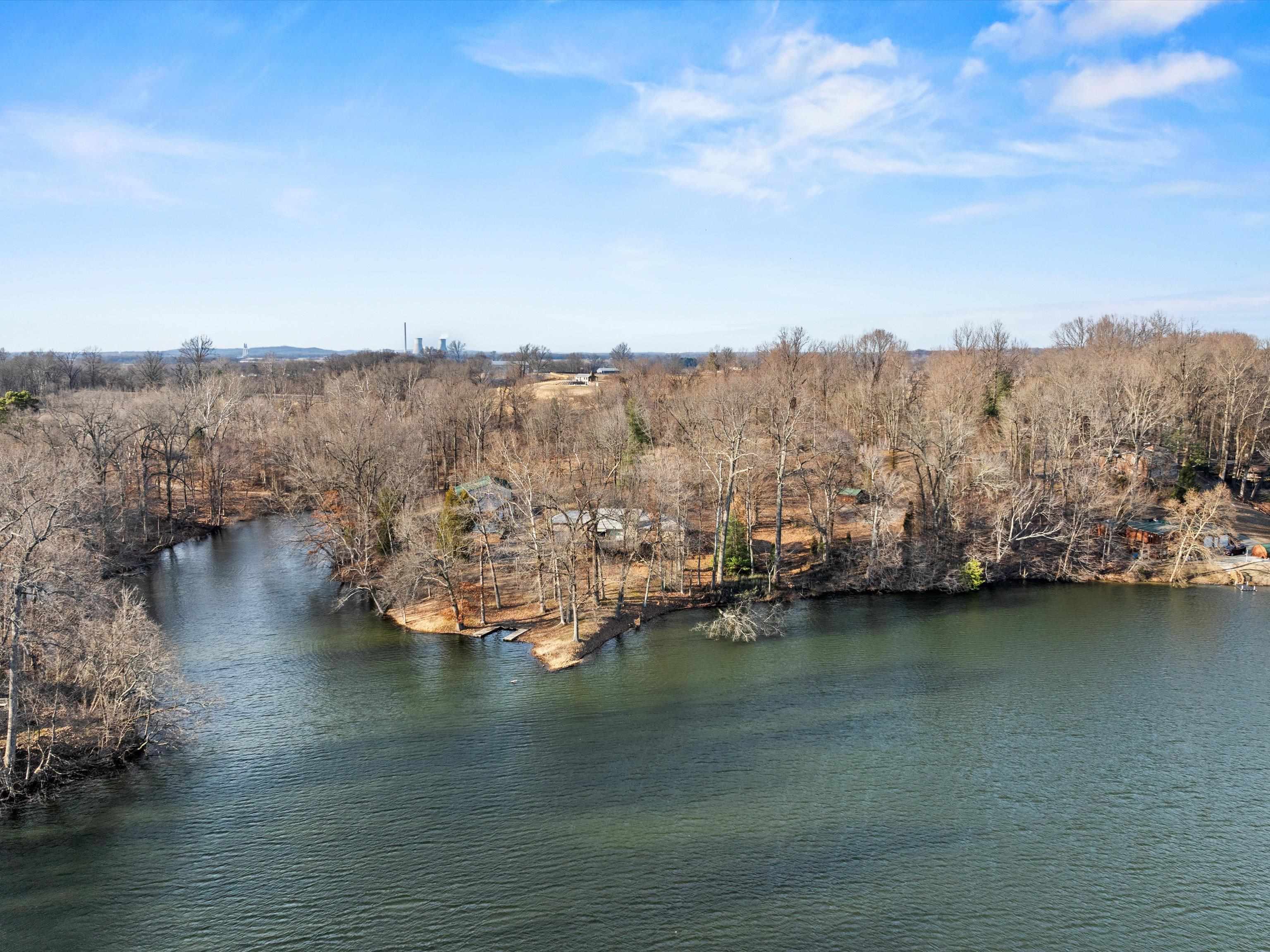 824 Pleasure Point West, Maceo, Kentucky 42355, 6 Bedrooms Bedrooms, ,3 BathroomsBathrooms,Single Family Residence,For Sale,Pleasure Point West,91520