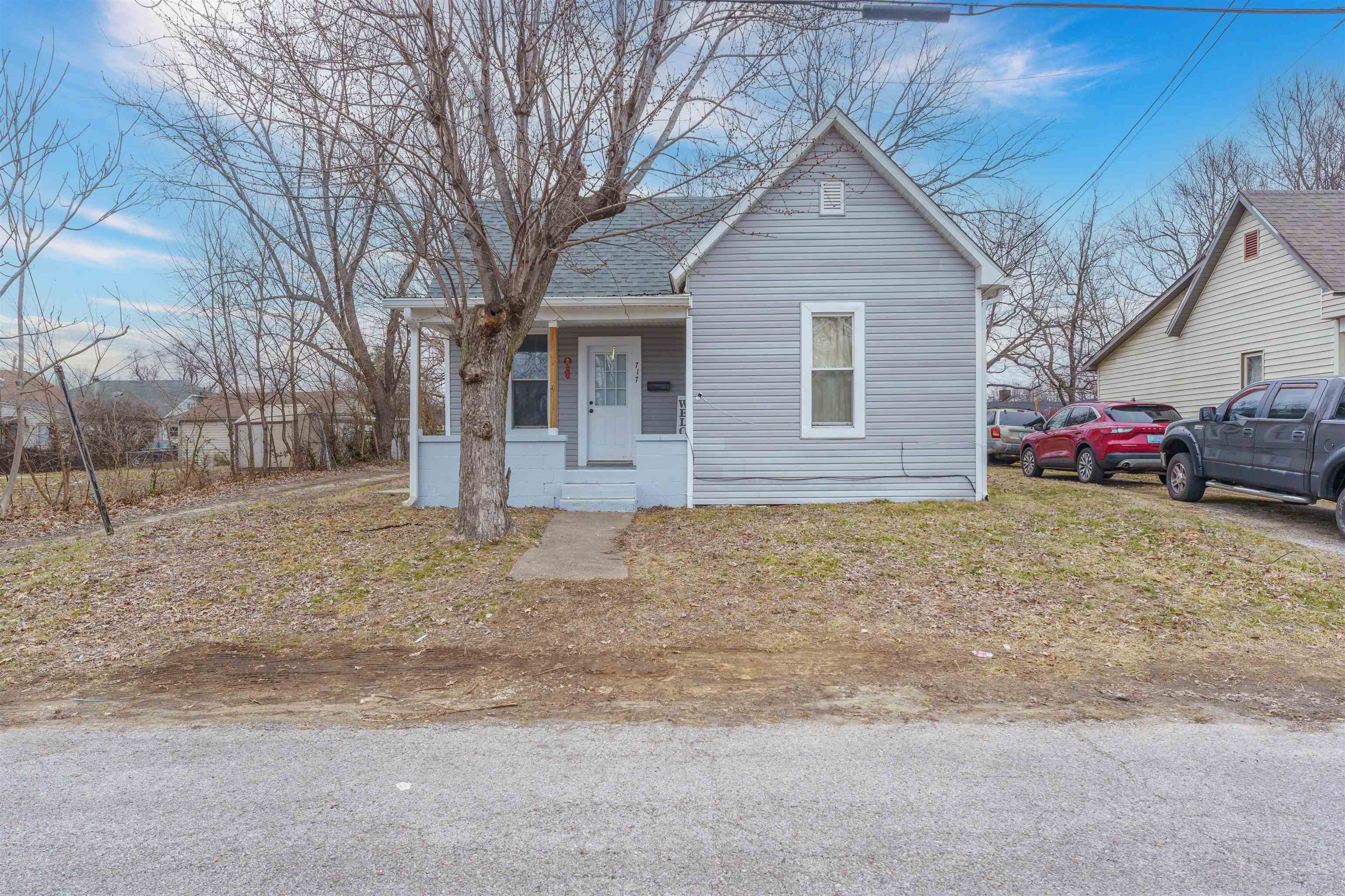 717 Gunther Ave, Owensboro, Kentucky 42303, 2 Bedrooms Bedrooms, ,1 BathroomBathrooms,Single Family Residence,For Sale,Gunther Ave,91521