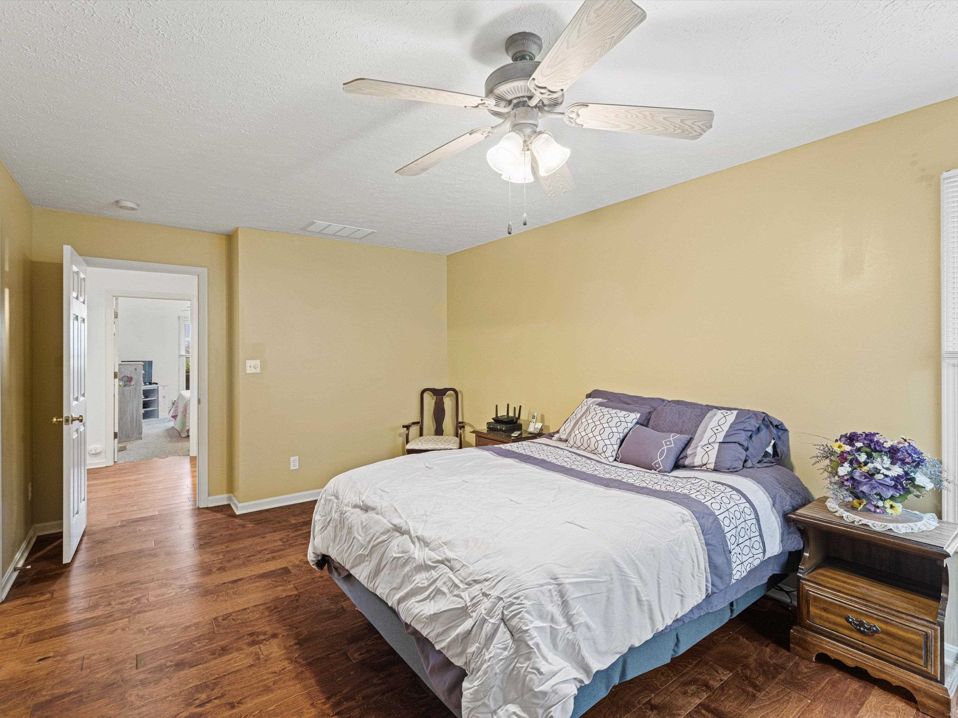 2800 Turfway Drive, Owensboro, Kentucky 42303, 4 Bedrooms Bedrooms, ,3 BathroomsBathrooms,Single Family Residence,For Sale,Turfway Drive,91527