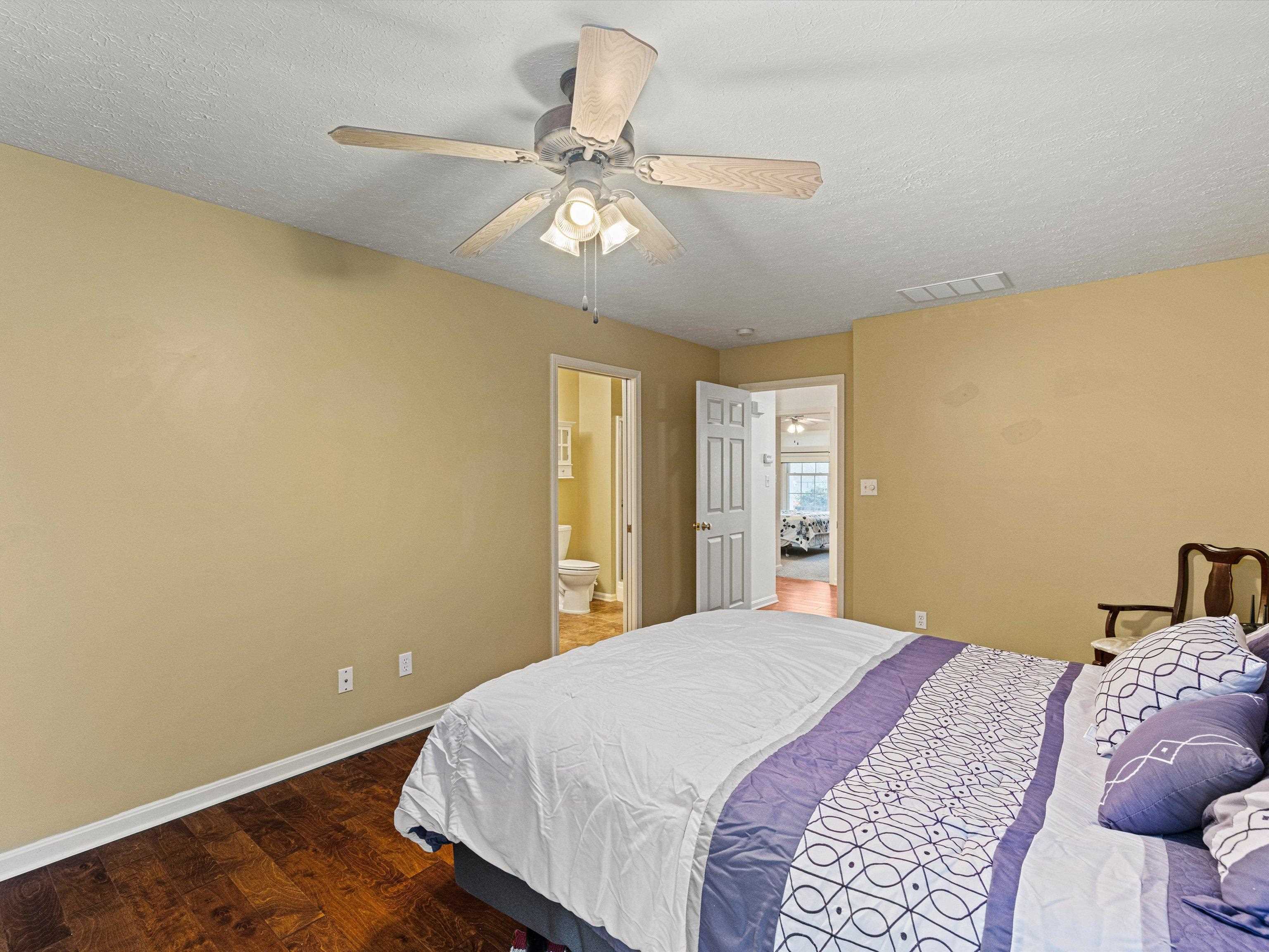 2800 Turfway Drive, Owensboro, Kentucky 42303, 4 Bedrooms Bedrooms, ,3 BathroomsBathrooms,Single Family Residence,For Sale,Turfway Drive,91527