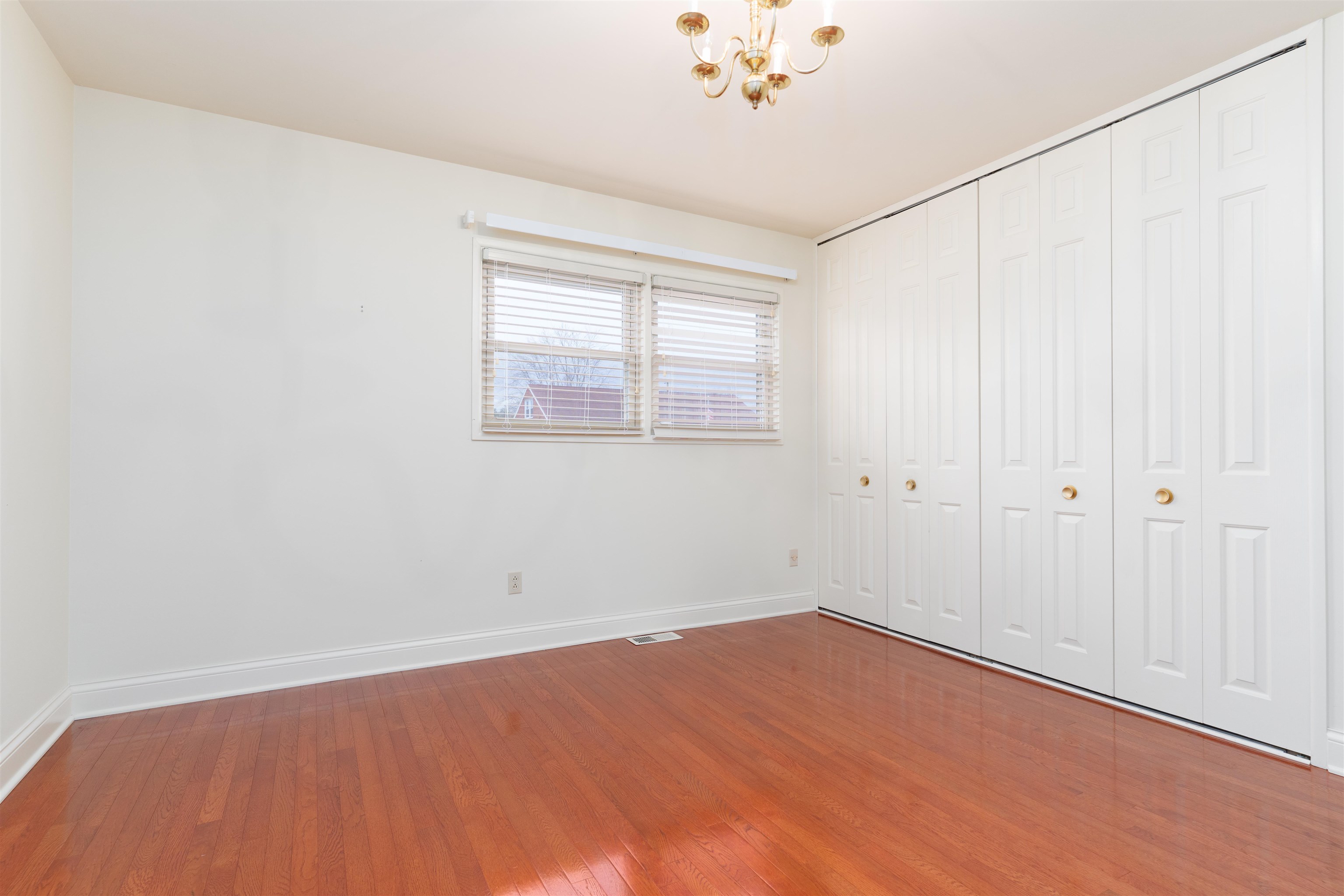 2319 Chateaugay Loop, Owensboro, Kentucky 42301, 3 Bedrooms Bedrooms, ,2 BathroomsBathrooms,Single Family Residence,For Sale,Chateaugay Loop,91534