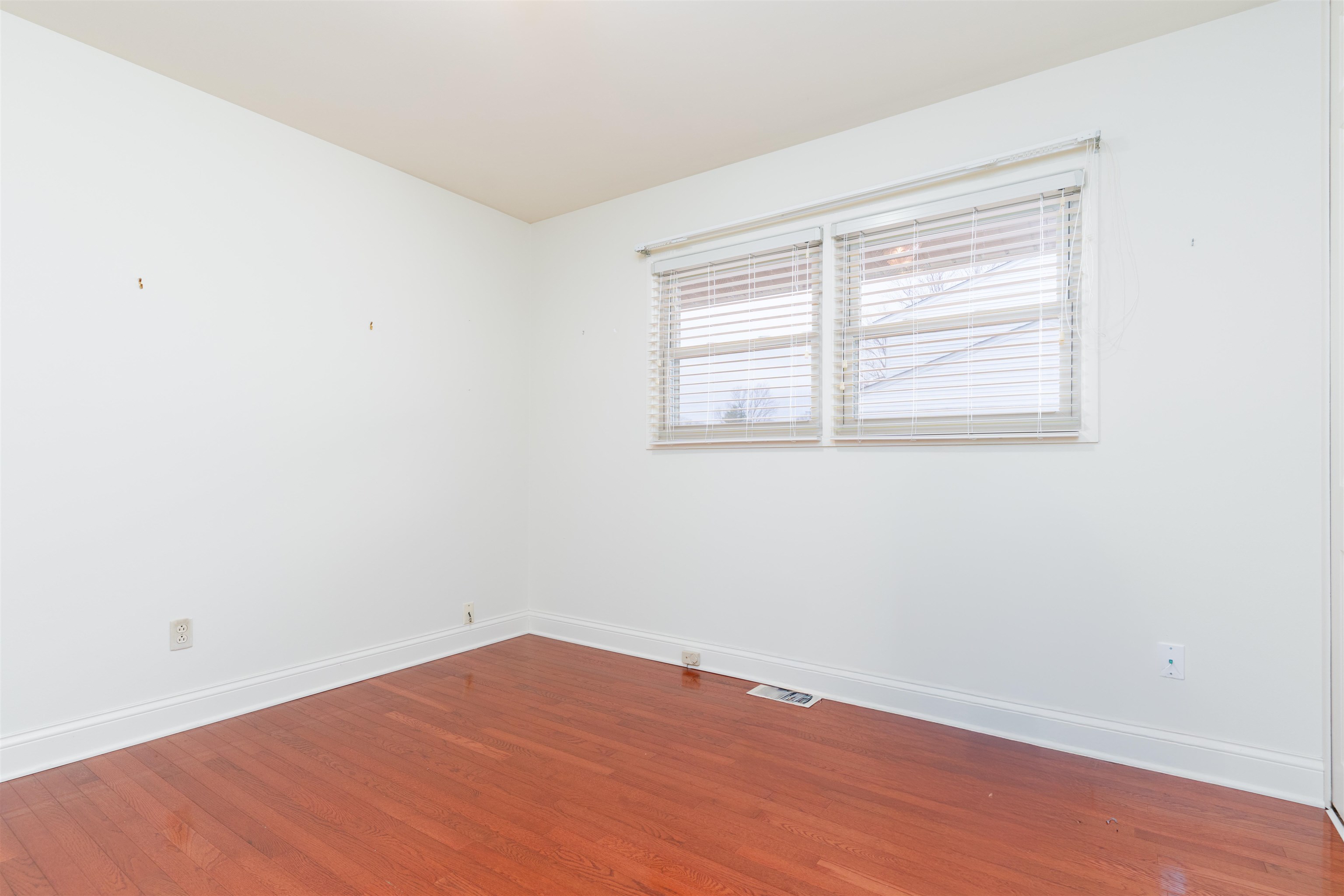 2319 Chateaugay Loop, Owensboro, Kentucky 42301, 3 Bedrooms Bedrooms, ,2 BathroomsBathrooms,Single Family Residence,For Sale,Chateaugay Loop,91534