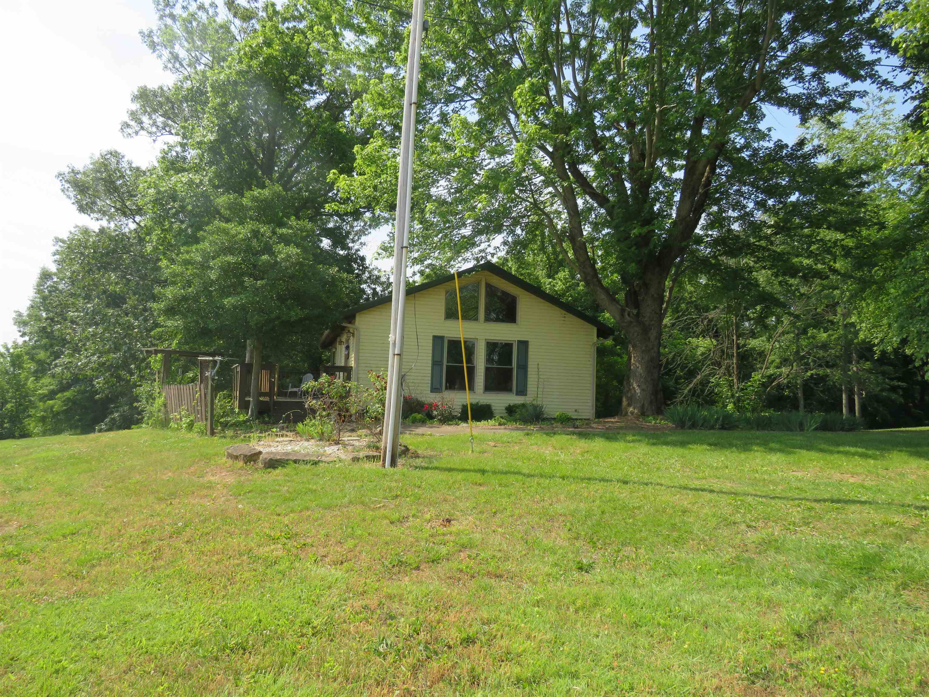 2225 indian lake drive, Hawesville, Kentucky 42348, 3 Bedrooms Bedrooms, ,2 BathroomsBathrooms,Single Family Residence,For Sale,indian lake drive,91536